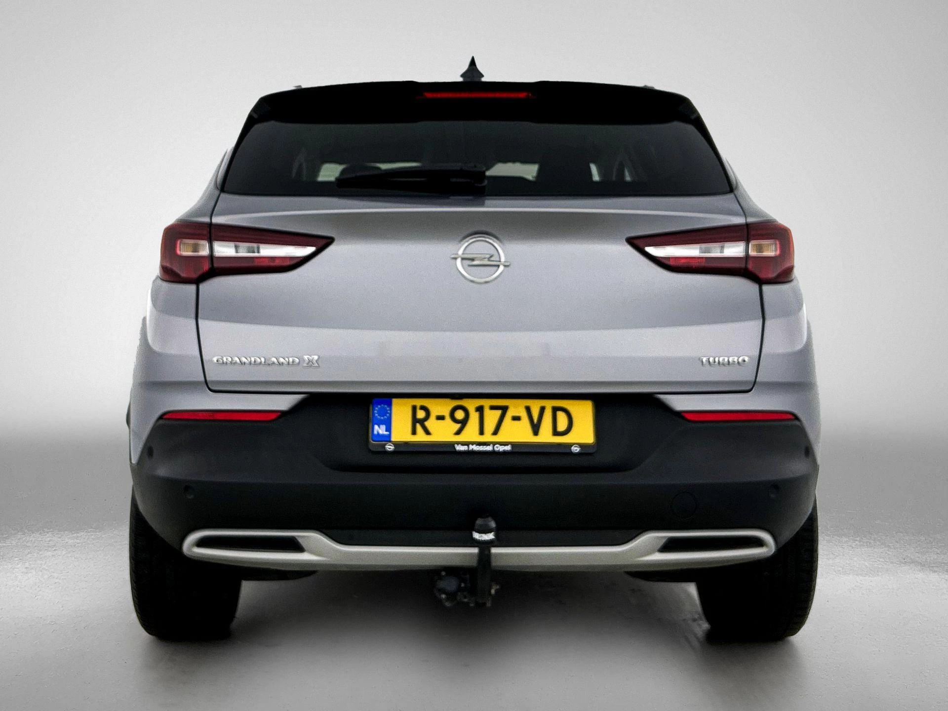 Opel-Grandland X-image-2