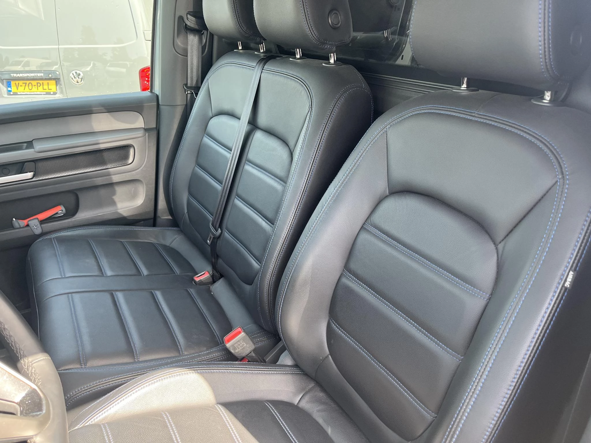 Volkswagen ID. Buzz Cargo Bulli edition 79 kWh 4MOTION 340PK