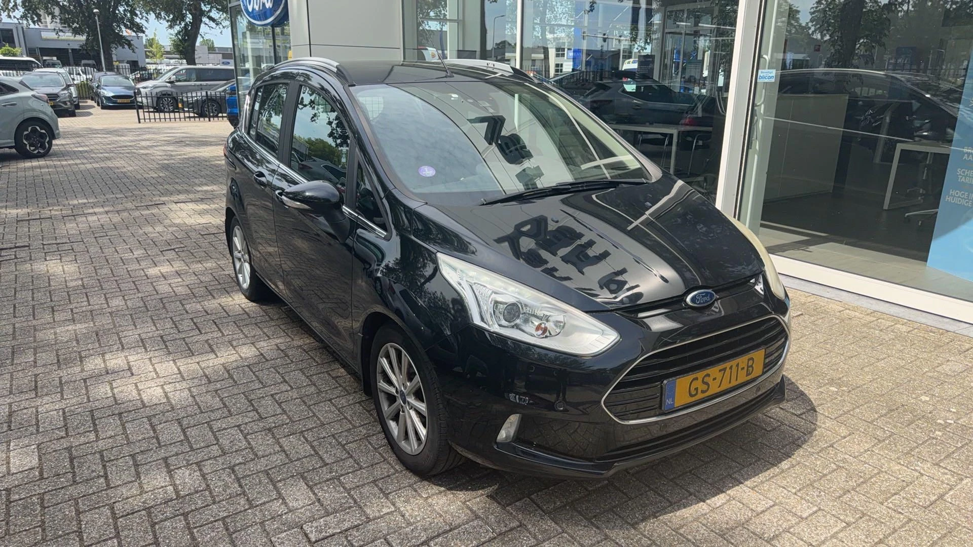 Ford-B-MAX-image-4