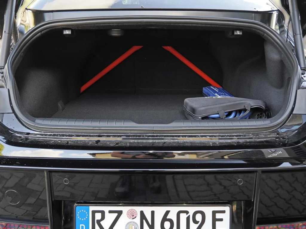 Hyundai-IONIQ 6-image-23