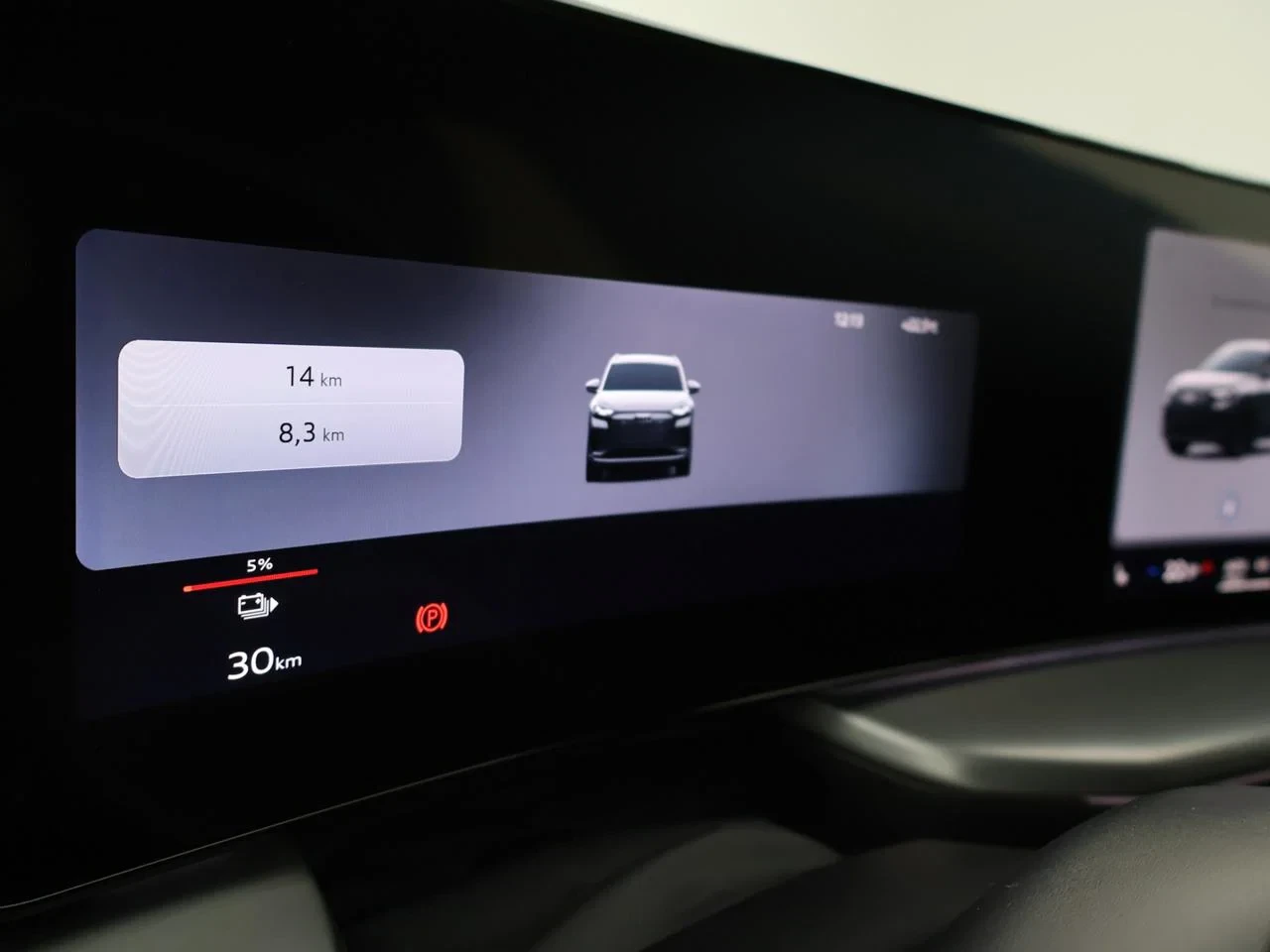 Audi-Q4 e-tron-image-11