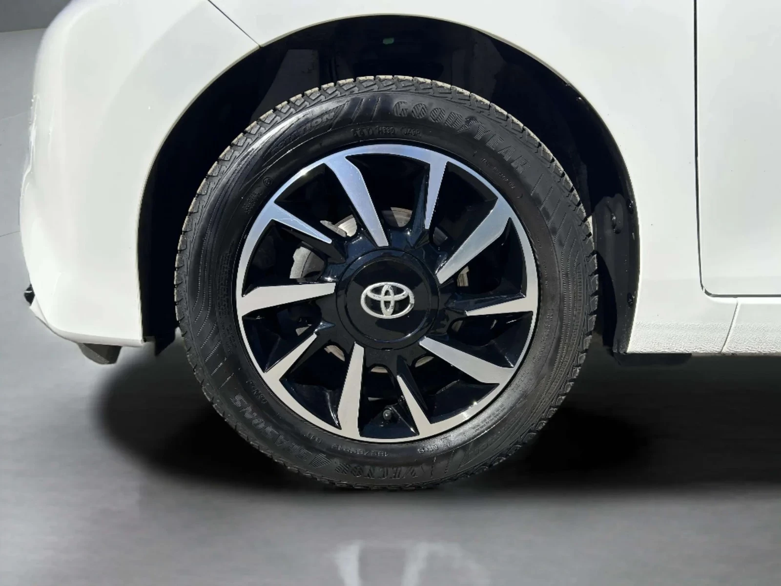Toyota-Aygo-image-8