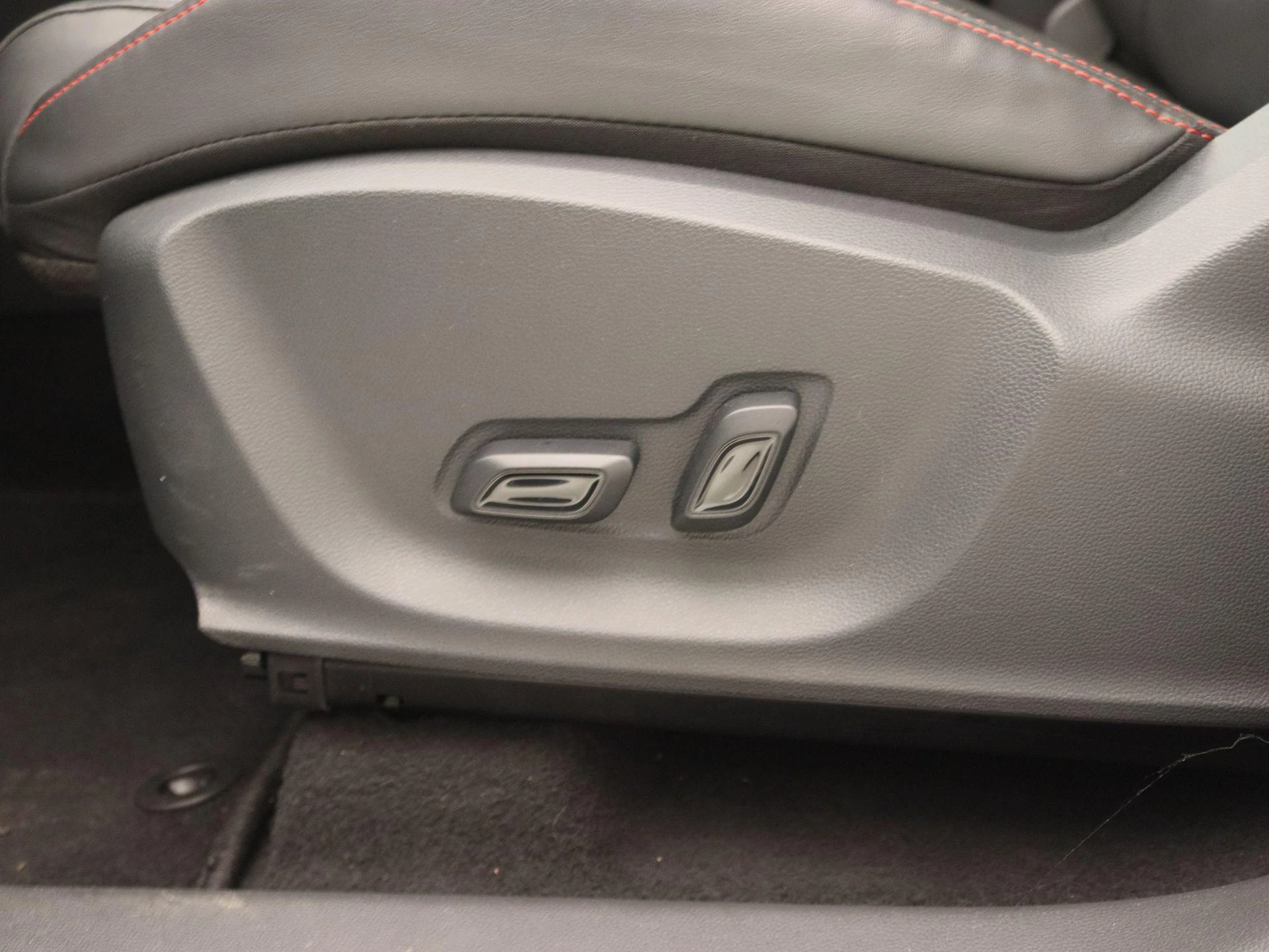 MG-ZS EV-image-22