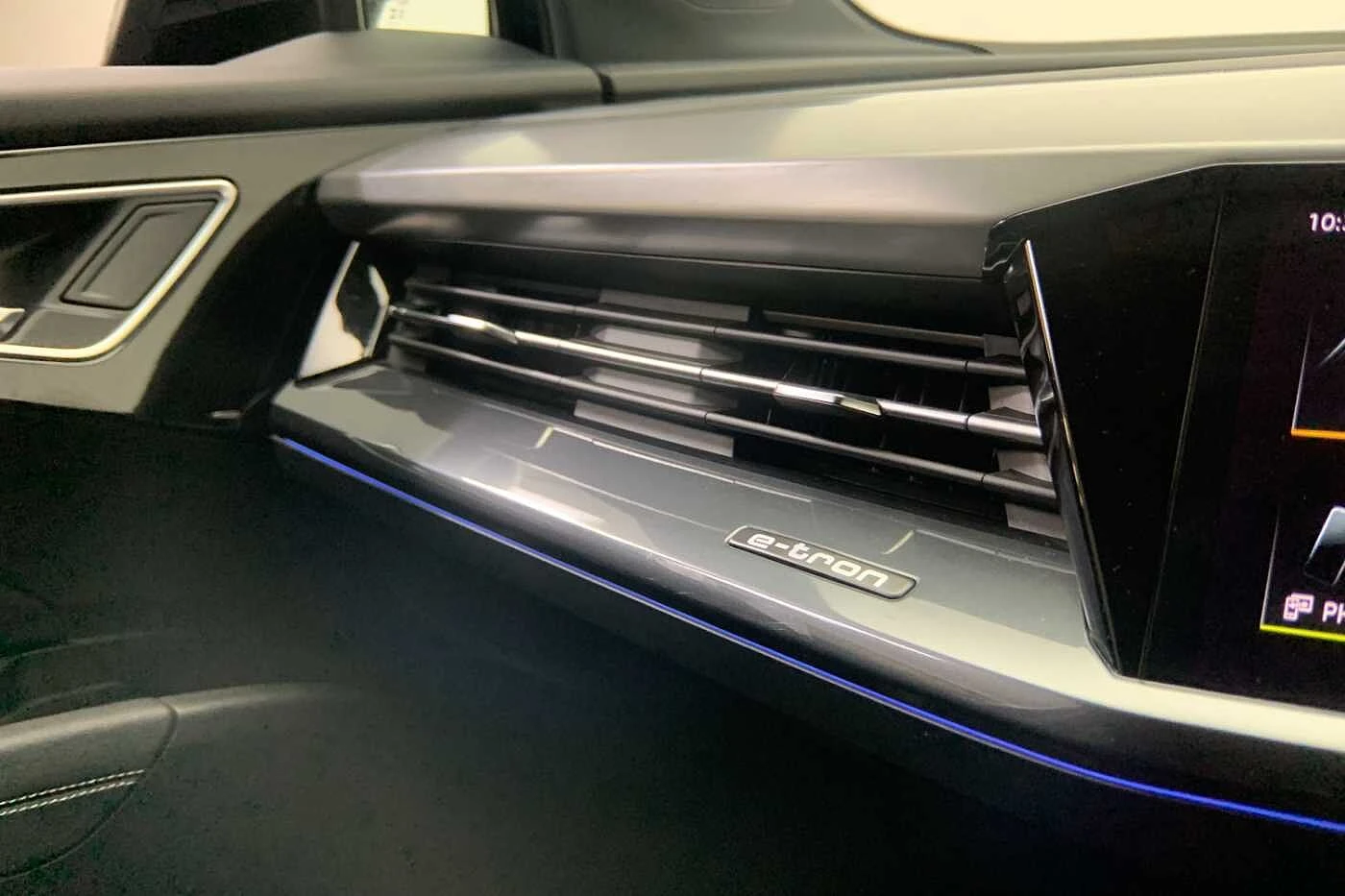 Audi-Q4 Sportback e-tron-image-19