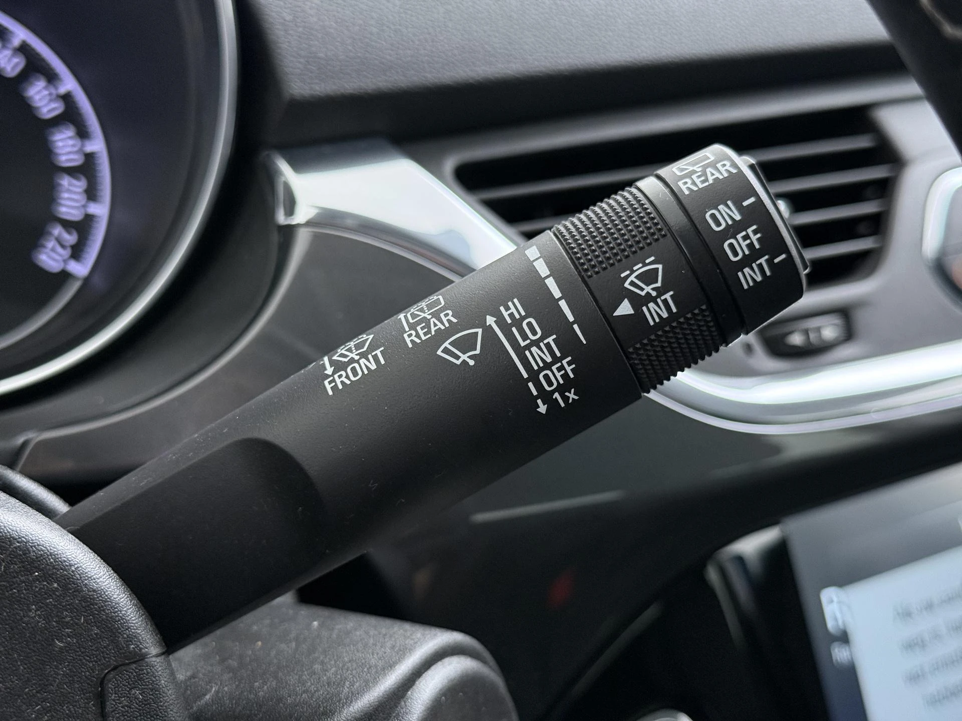Opel-Corsa-image-19