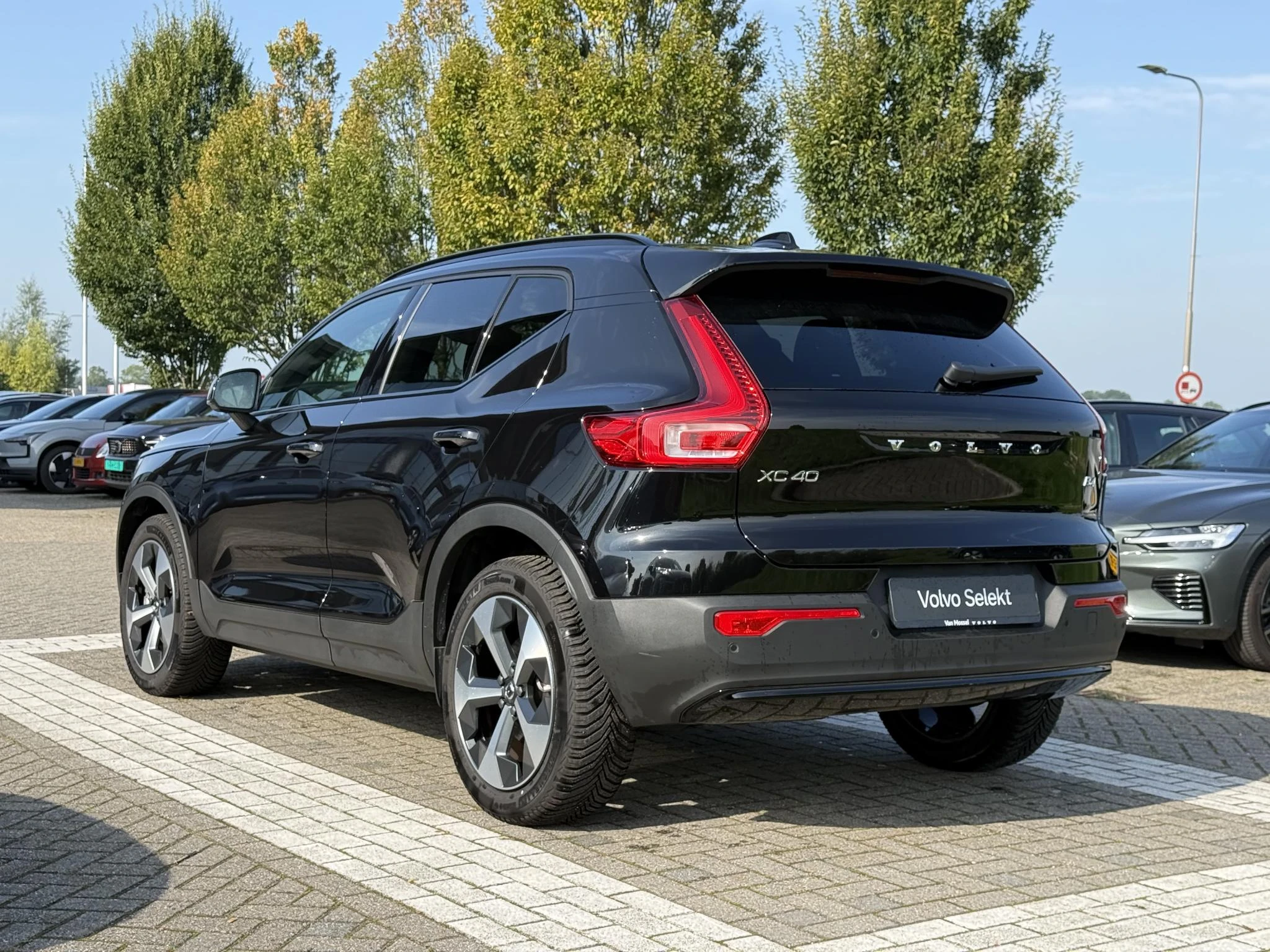 Volvo-XC40-image-4