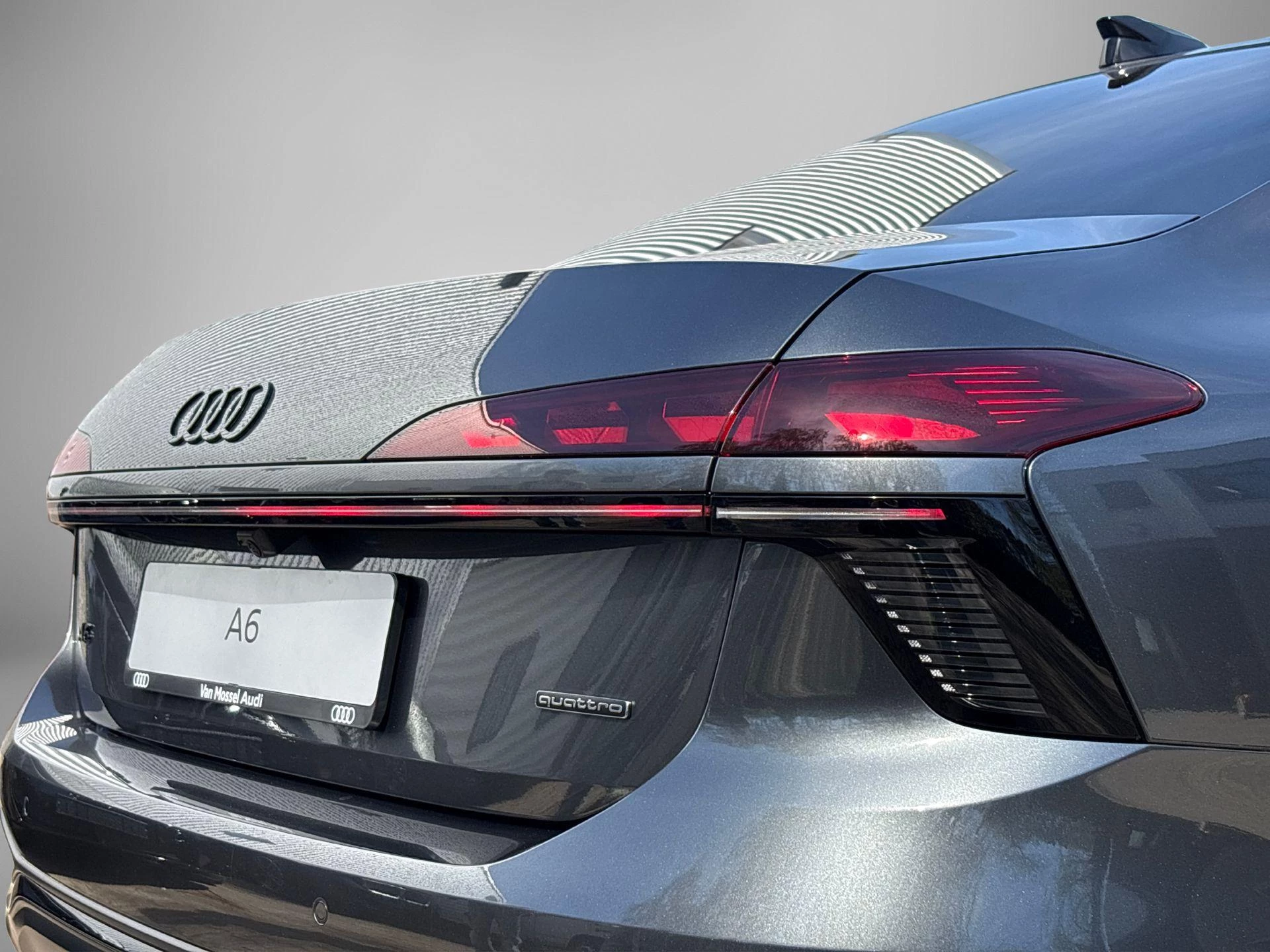 Audi A6 Limousine 2.0 e-hybrid quattro S edition Competition