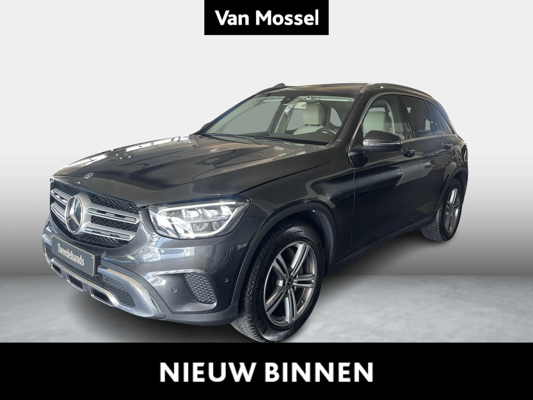 Mercedes-Benz-GLC-image-0