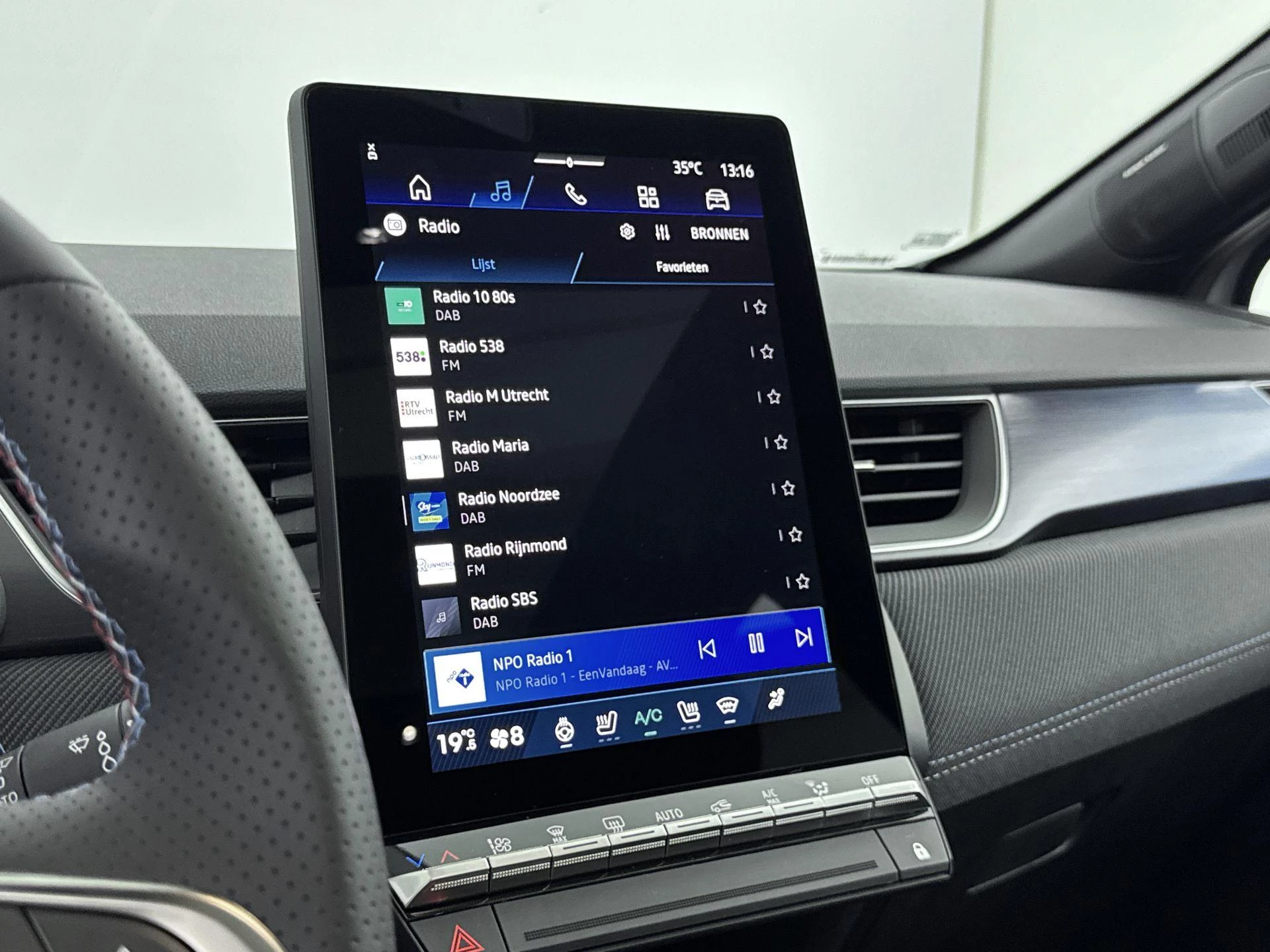 Renault Symbioz 1.8 E-Tech full hybrid 160Pk esprit Alpine