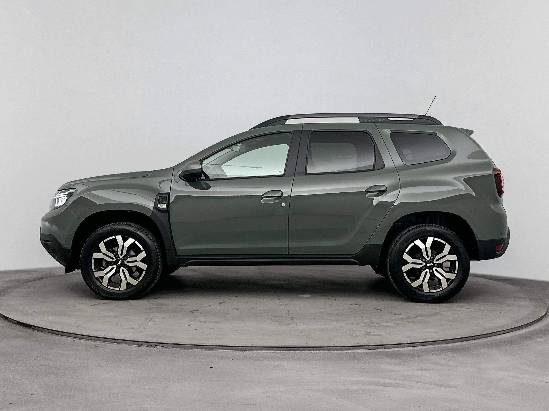 Dacia-Duster-image-1