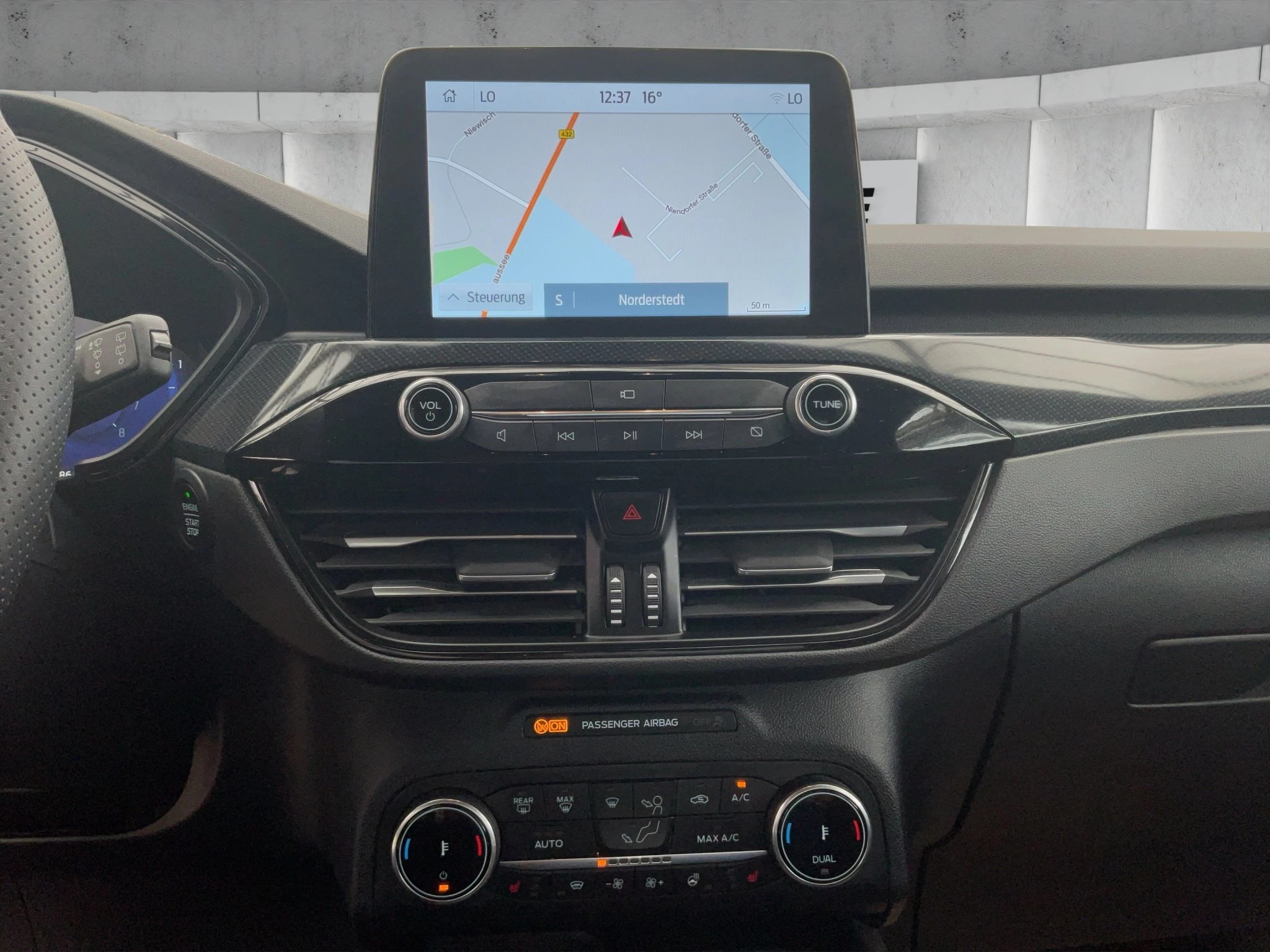 Ford Kuga ST-Line X*PANO*AHK*KAM*ACC*NAVI*SOUND-SYS.