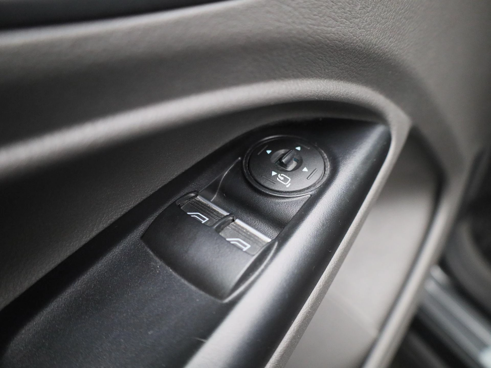 Ford Transit Connect 1.5 EcoBlue L2 Sport