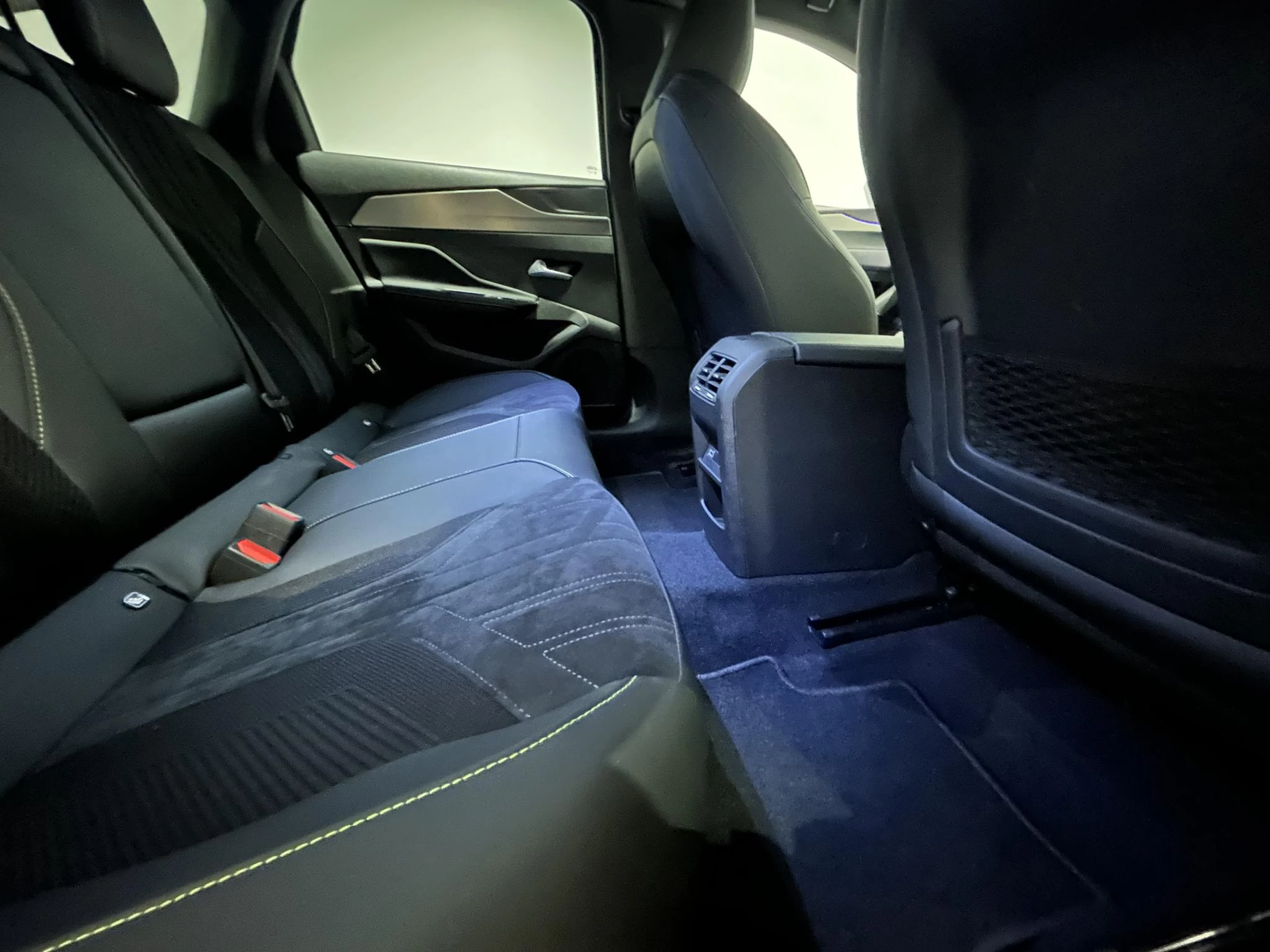 Peugeot-e-308-image-21