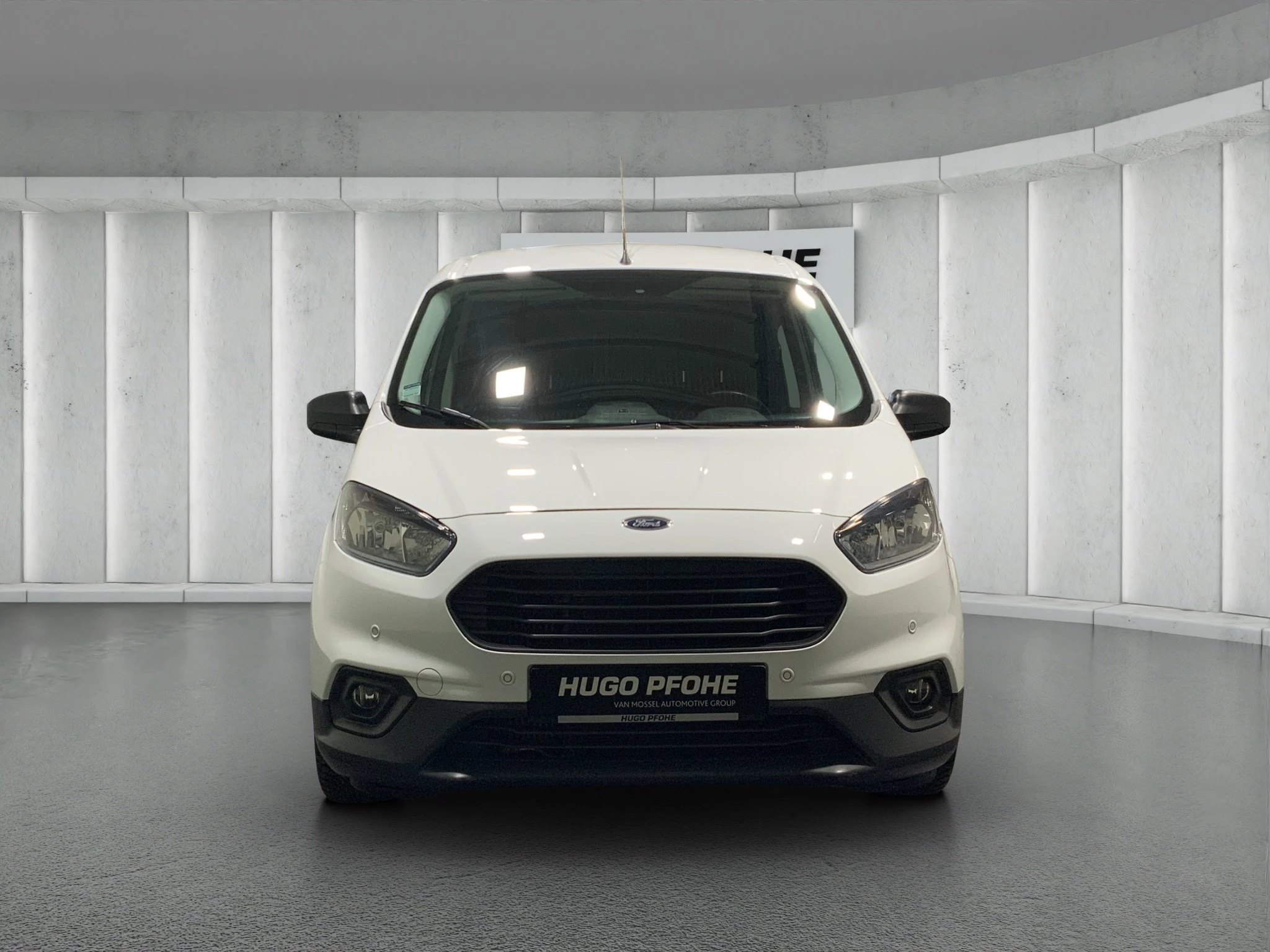 Ford-Transit Courier-image-7
