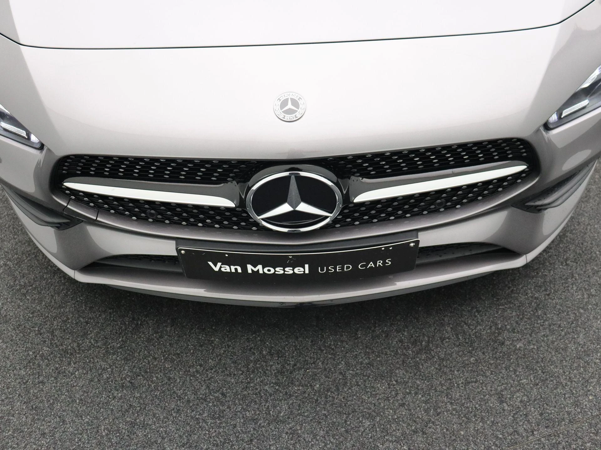 Mercedes-Benz CLA 200 AMG Line + PANORAMISCH DAK + CAMERA + LED +