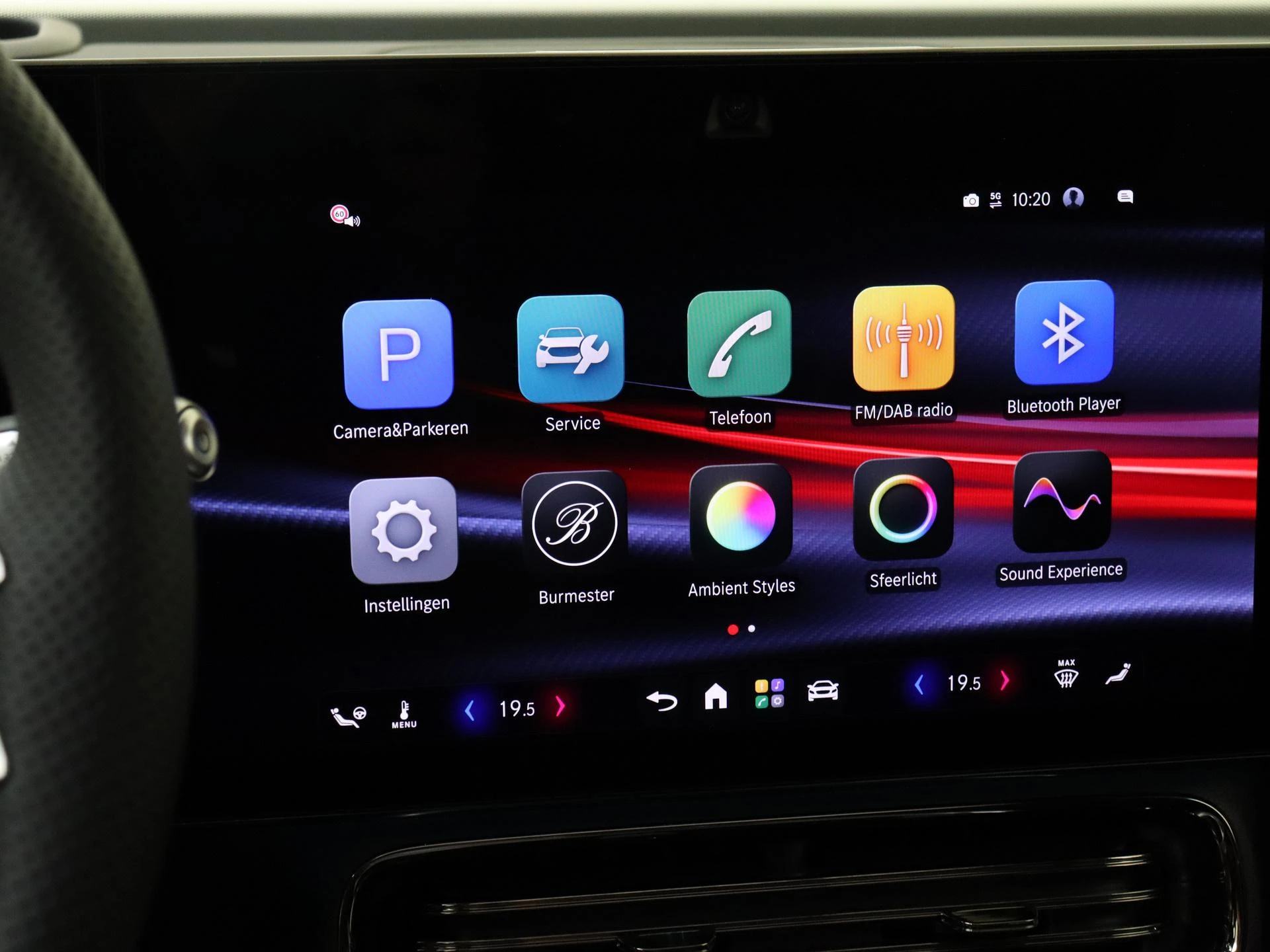 Mercedes-Benz-GLB-image-16