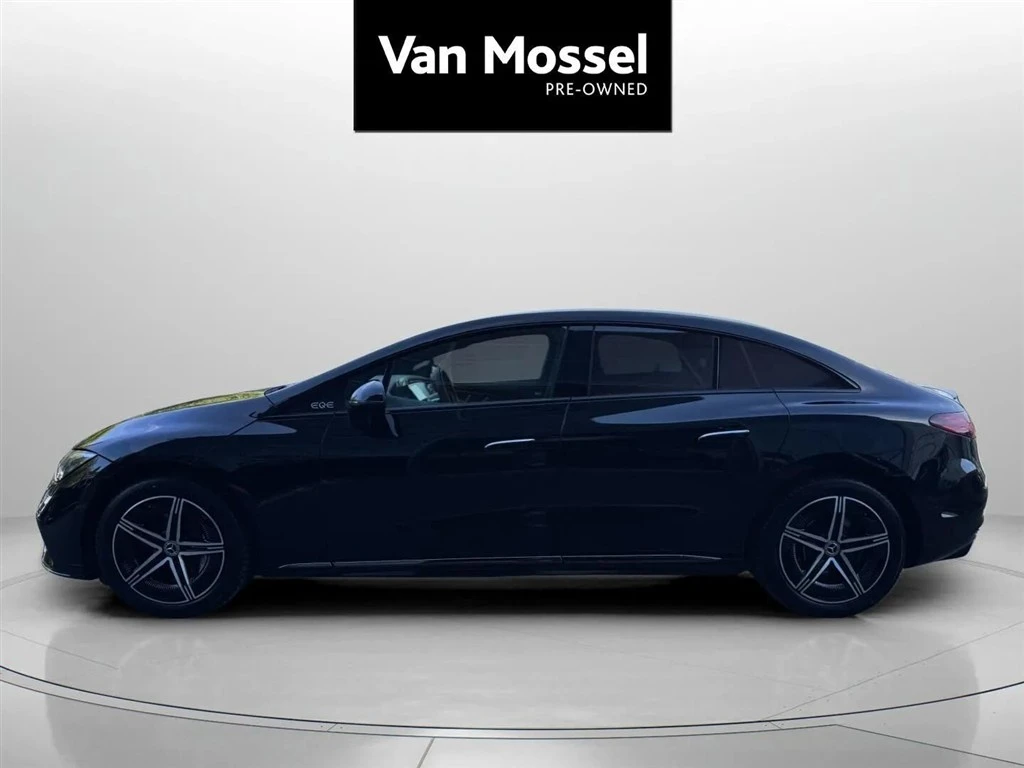 Mercedes-Benz-EQE-image-6