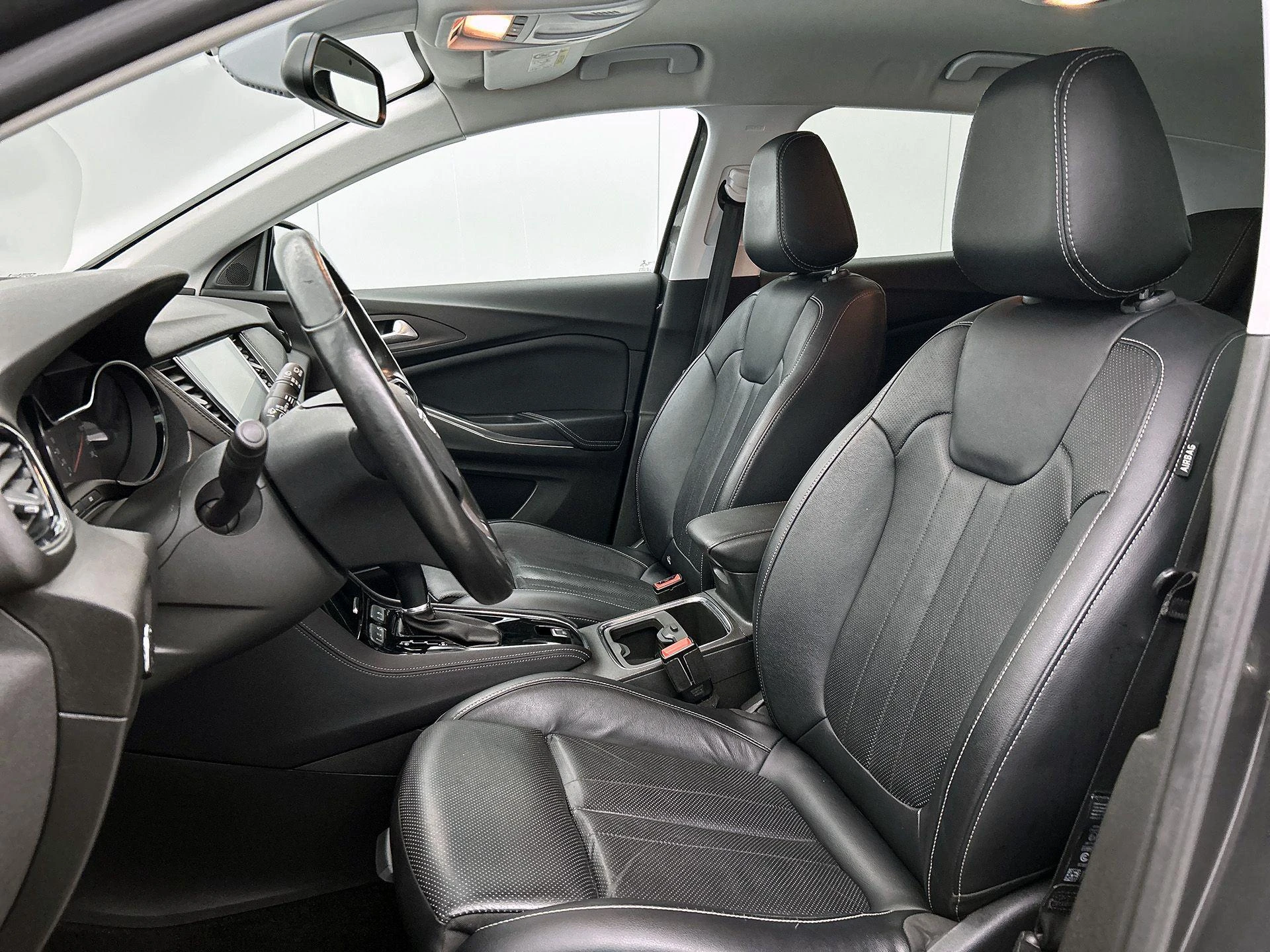Opel-Grandland X-image-35