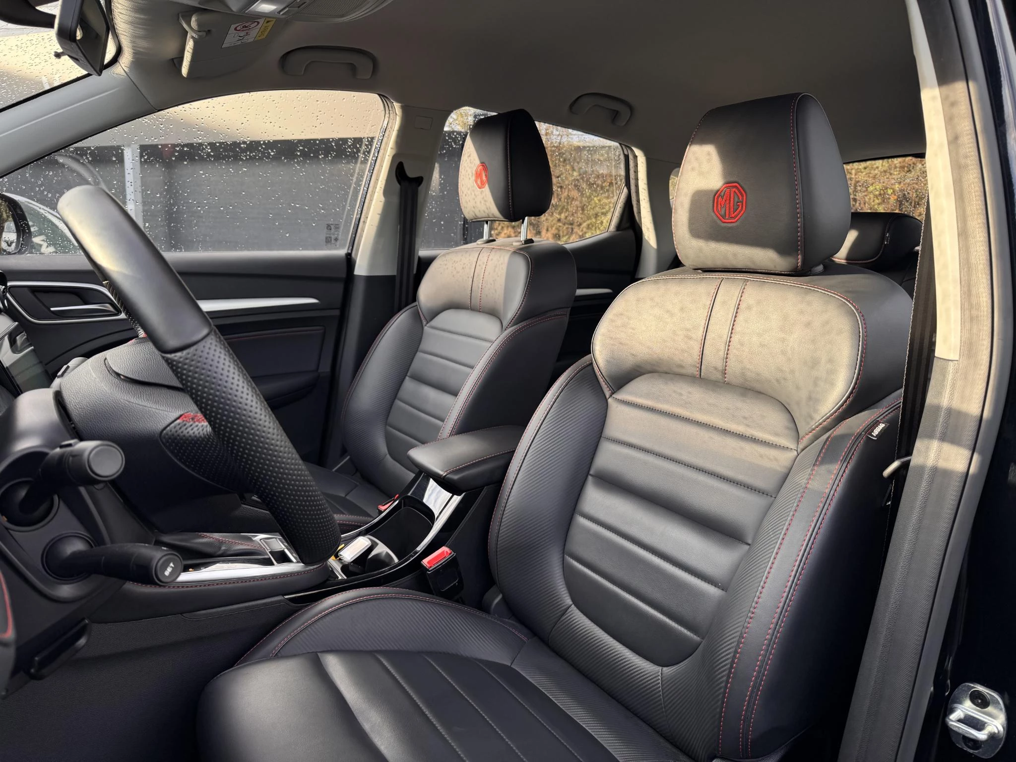 MG ZS 1.0 T-GDi AT LUXURY