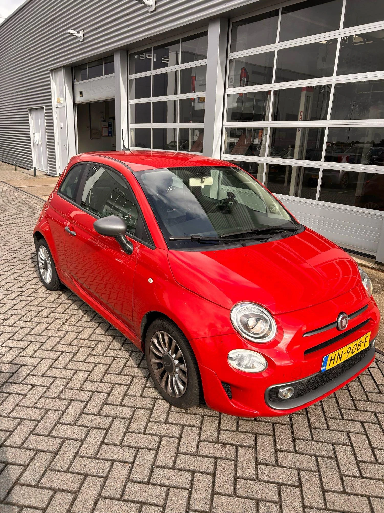 Fiat-500-image-2