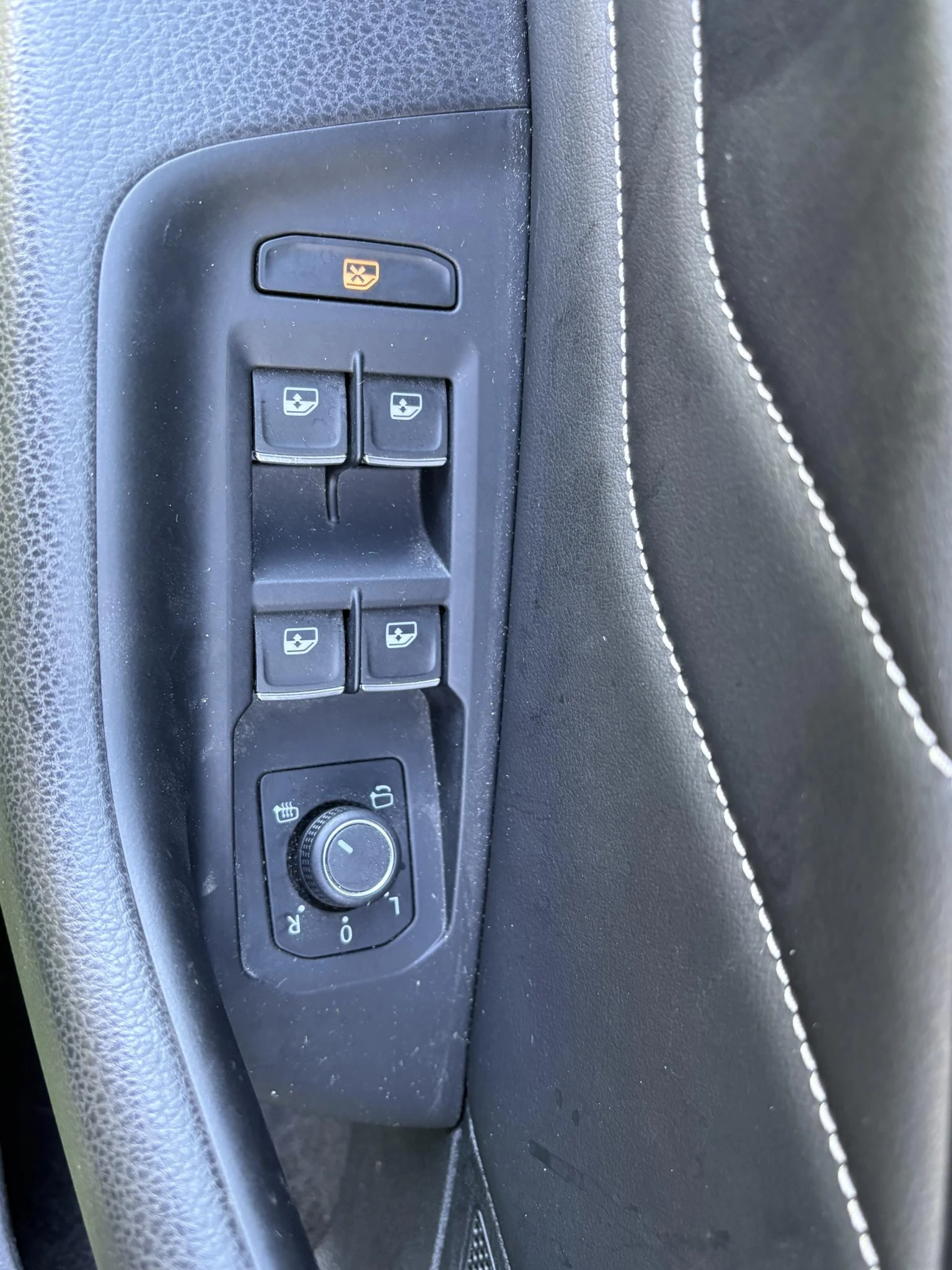 Volkswagen-Passat-image-13
