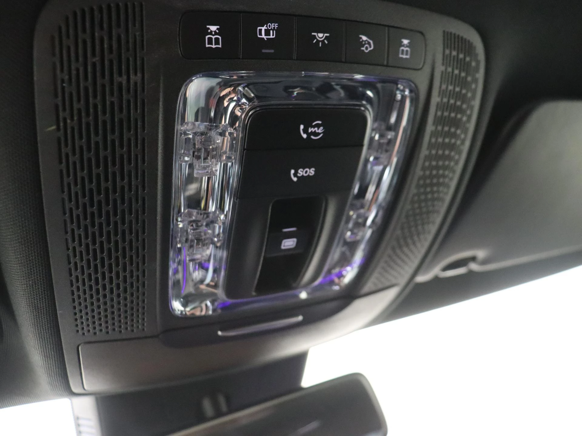 Mercedes-Benz-A-Klasse-image-22