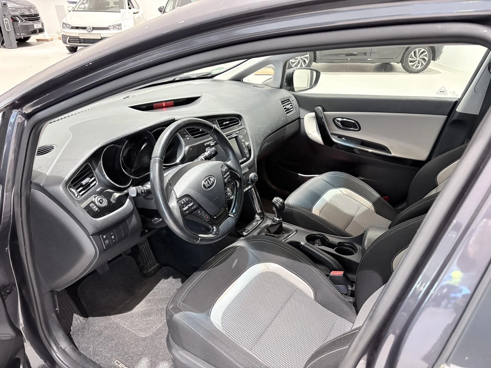 Kia-cee'd-image-8