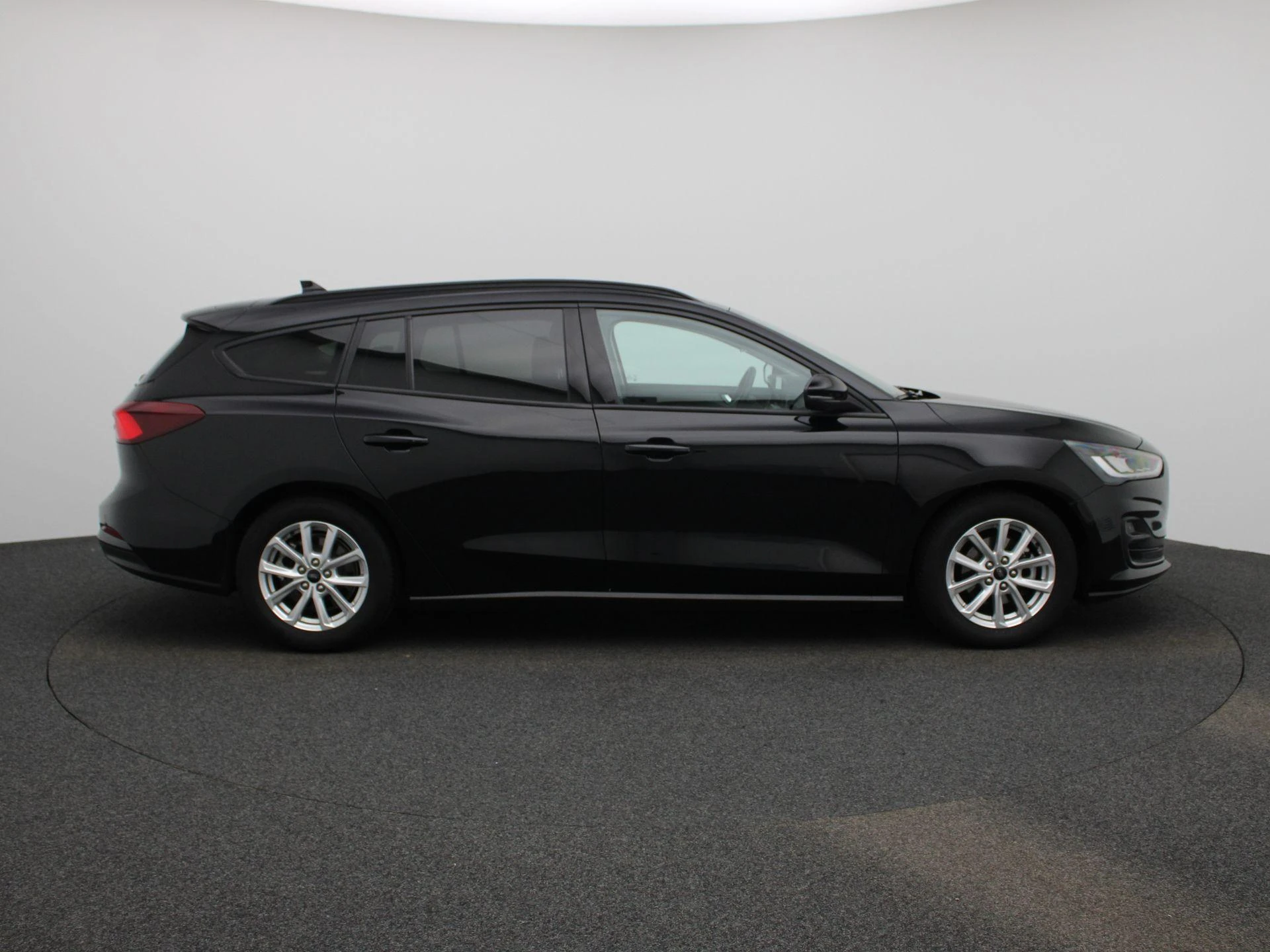 Ford-Focus-image-5