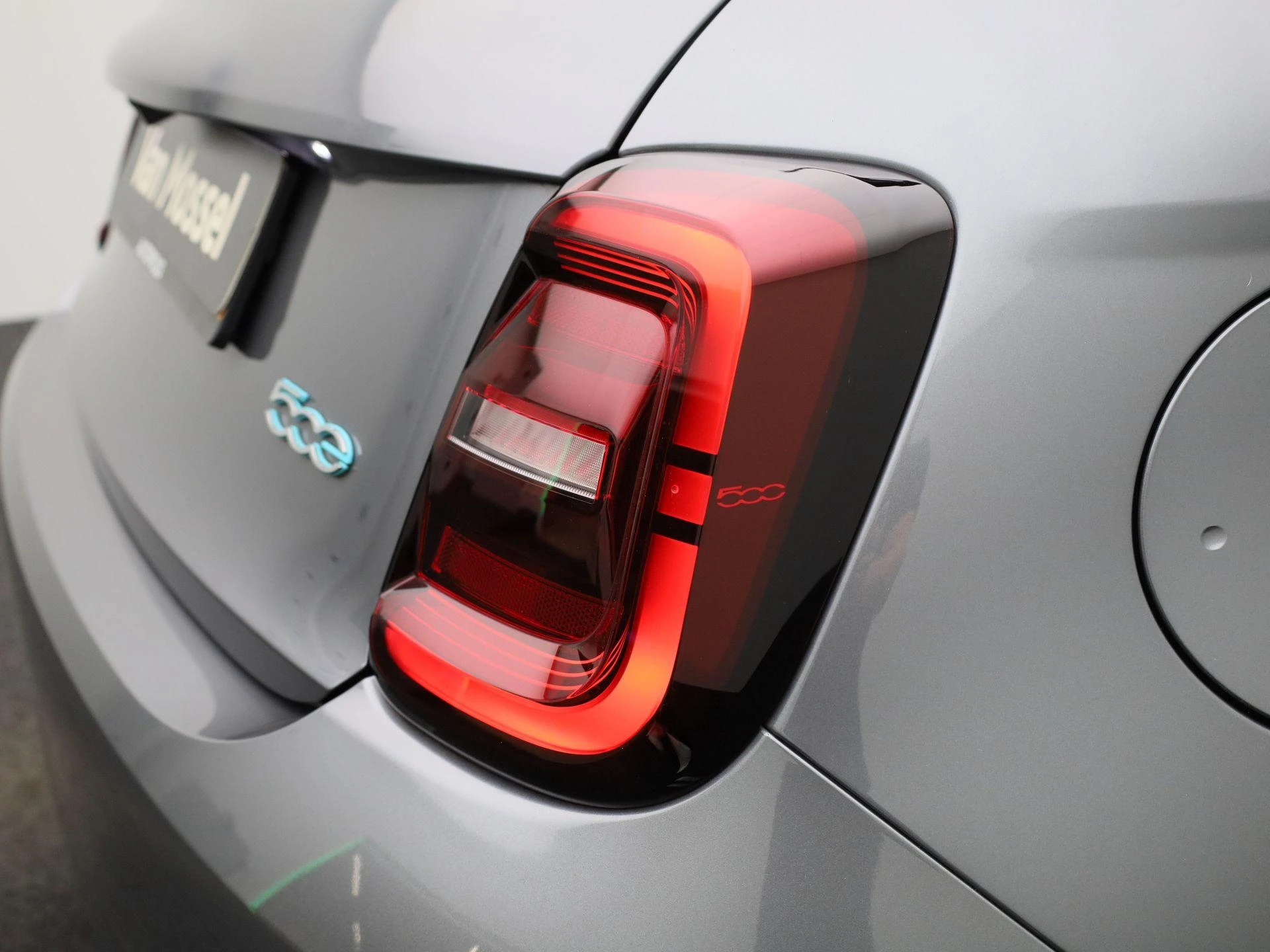 Fiat-500e-image-32