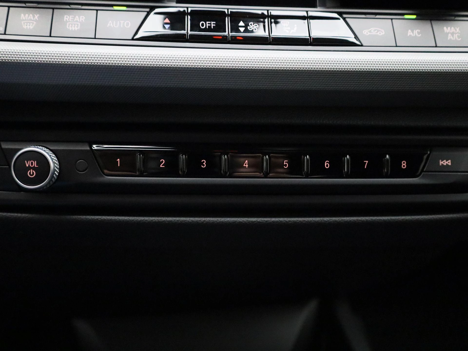 BMW Série 1 Hatch 116iA (80 kW)