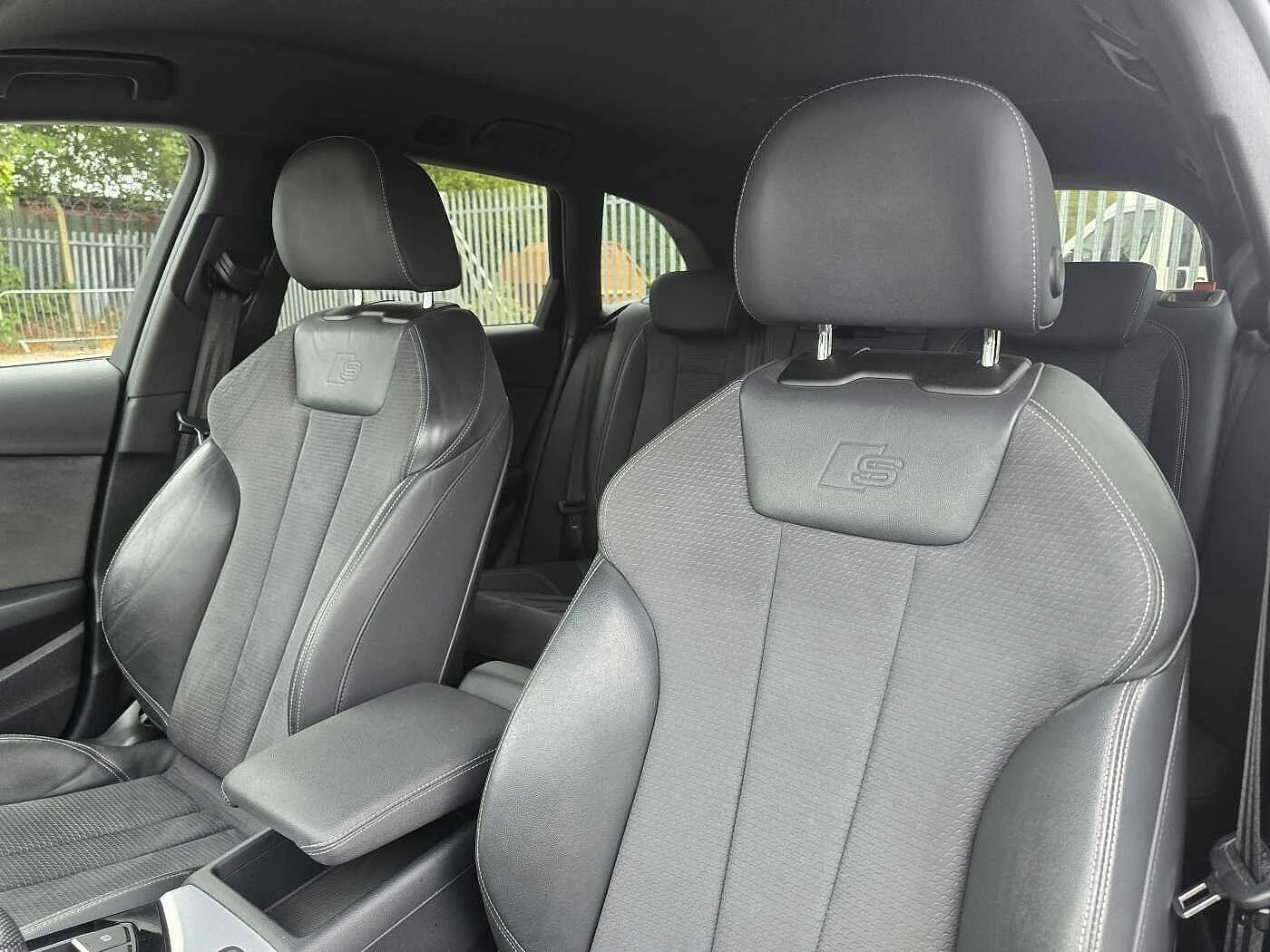 Audi-A4-image-9