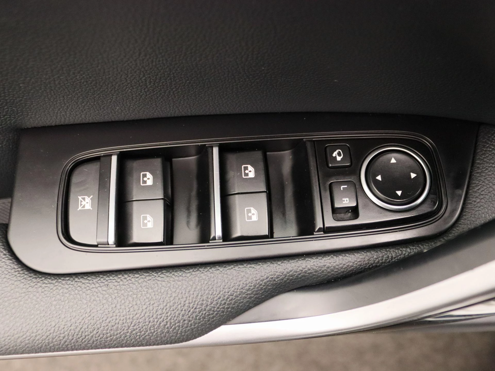 Kia-ProCeed-image-24