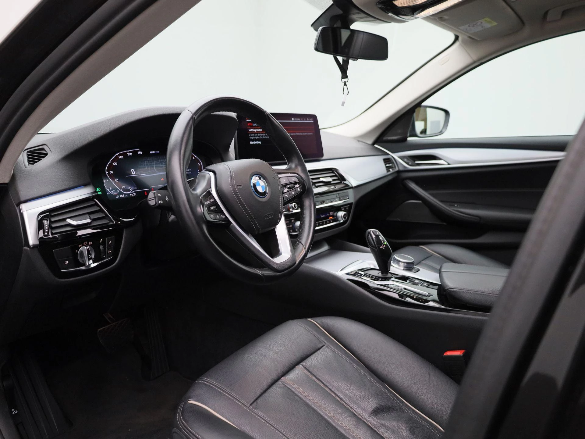 BMW-5 Serie-image-33