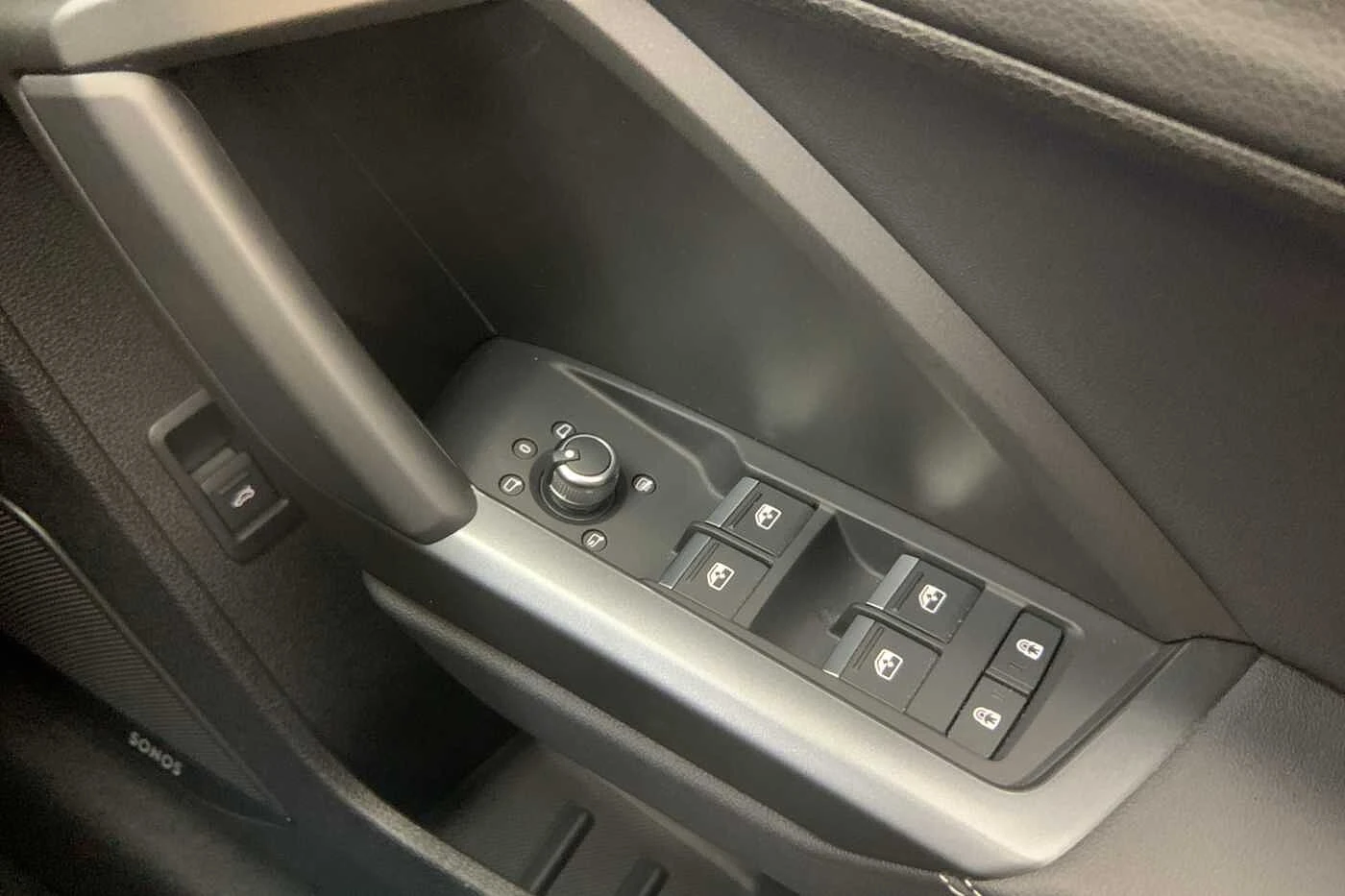 Audi-Q3-image-26
