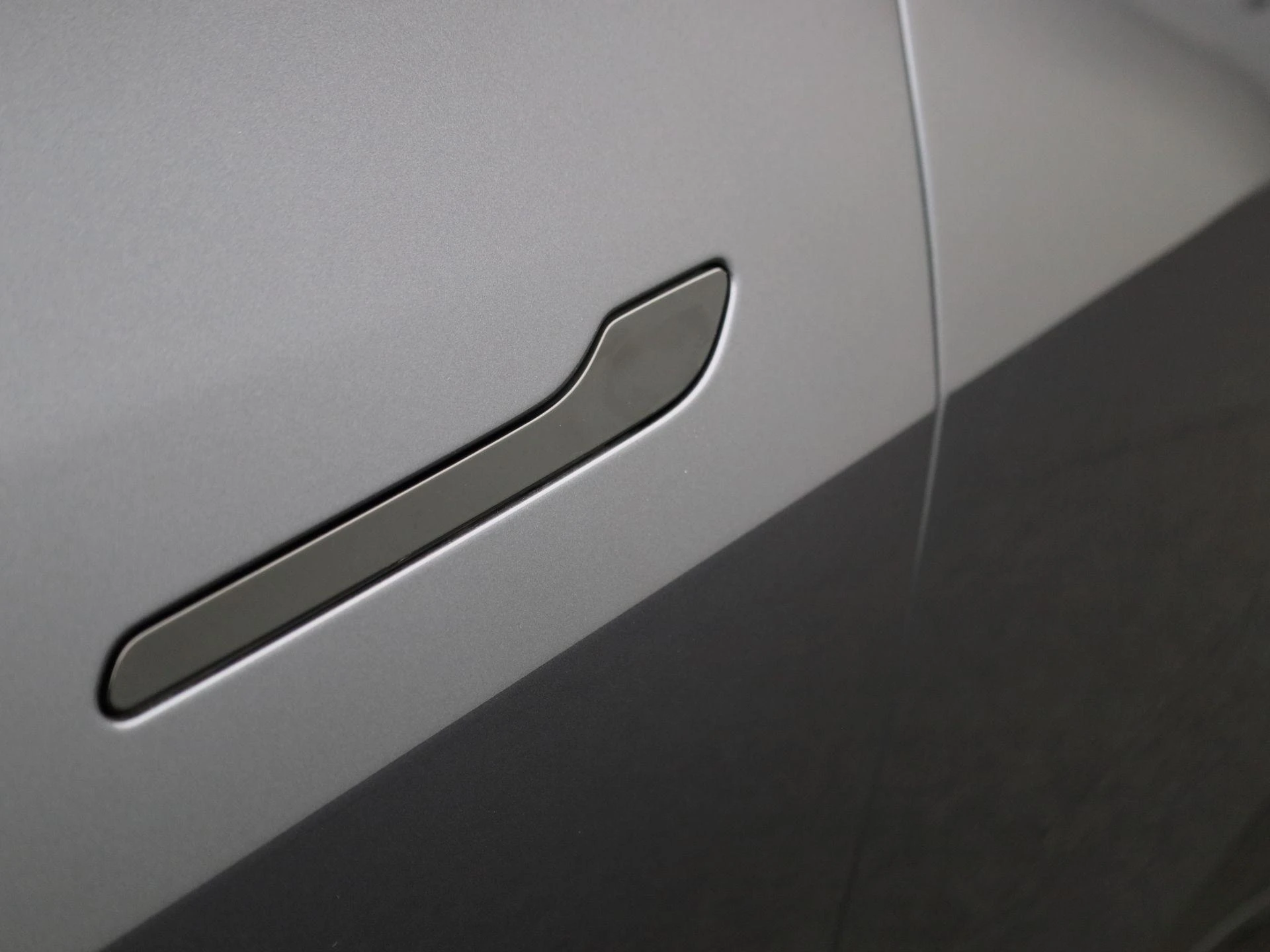 Tesla-Model Y-image-14
