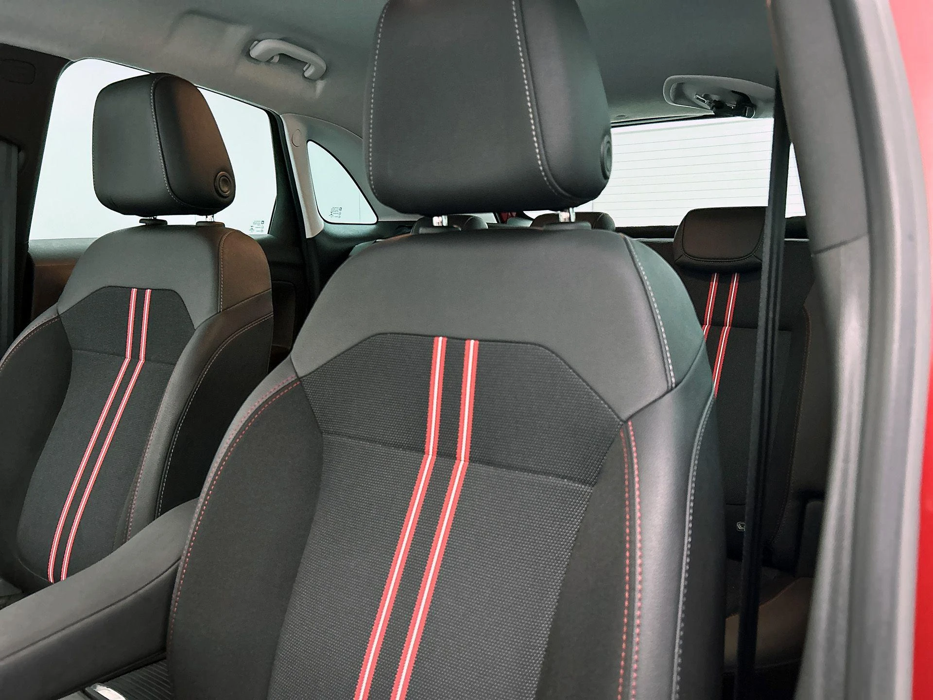 Opel-Crossland-image-13