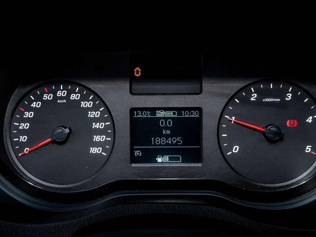 Mercedes-Benz-Sprinter 315-image-14