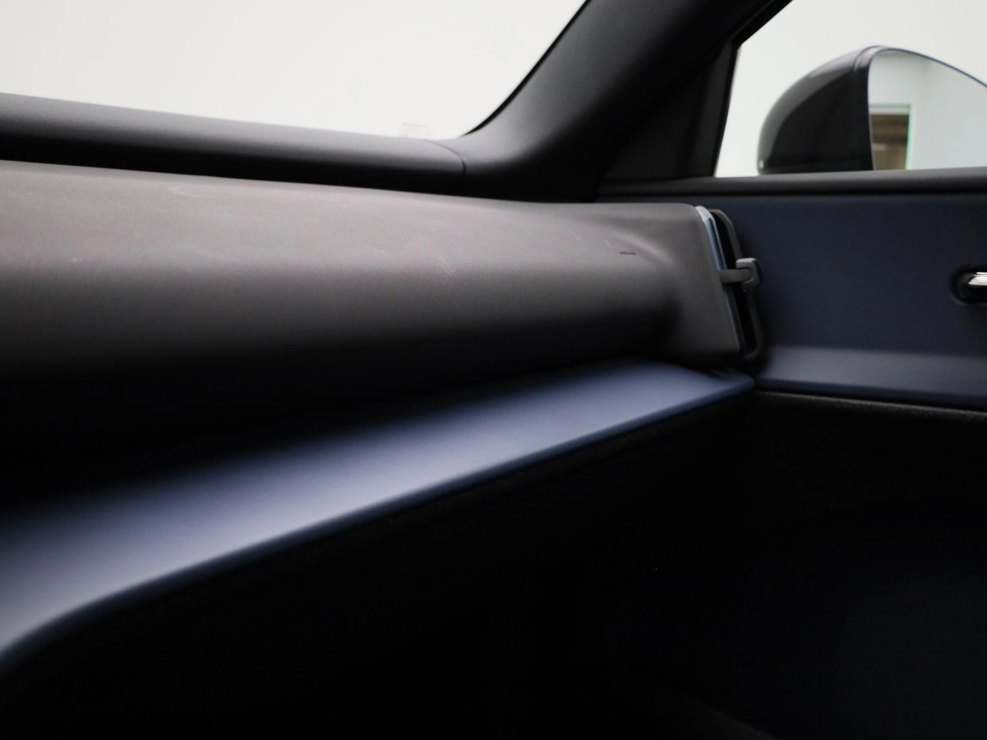 Volvo-EX30-image-29