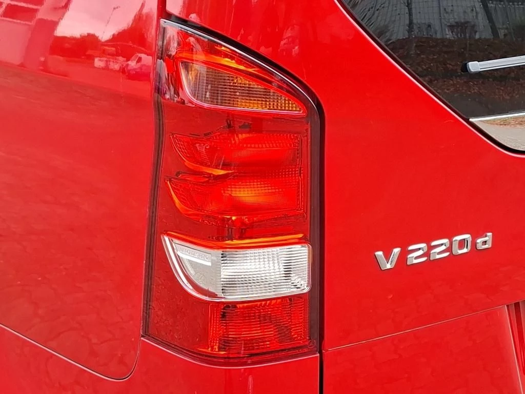 Mercedes-Benz V-Klasse 220 EDITION NAVI TEMPOMAT SCHIEBETUER RE ELK EditionW447 V 220 EDITION NAVI TEMPOMAT SCHIEBETUER RE ELK Edition