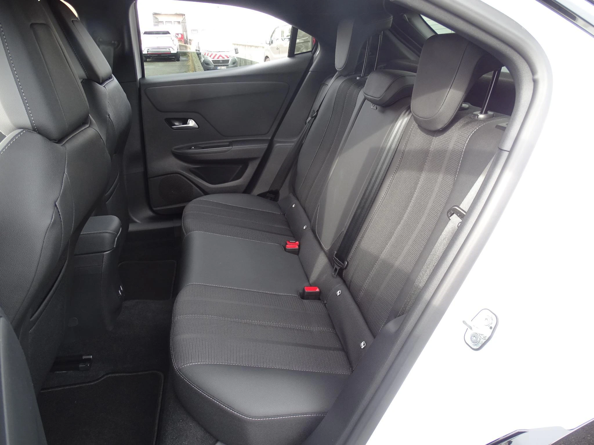 Opel-Mokka-image-15