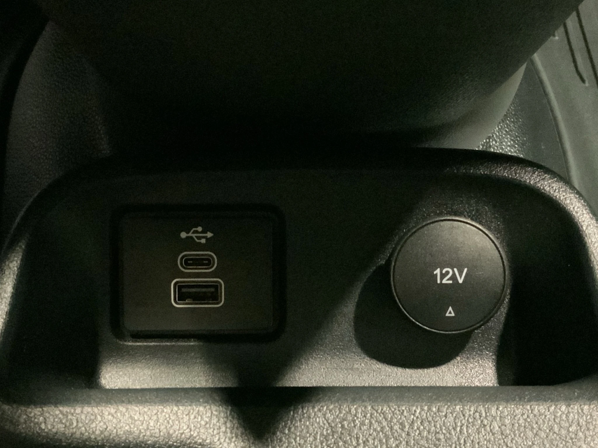 Ford-Transit Connect-image-19
