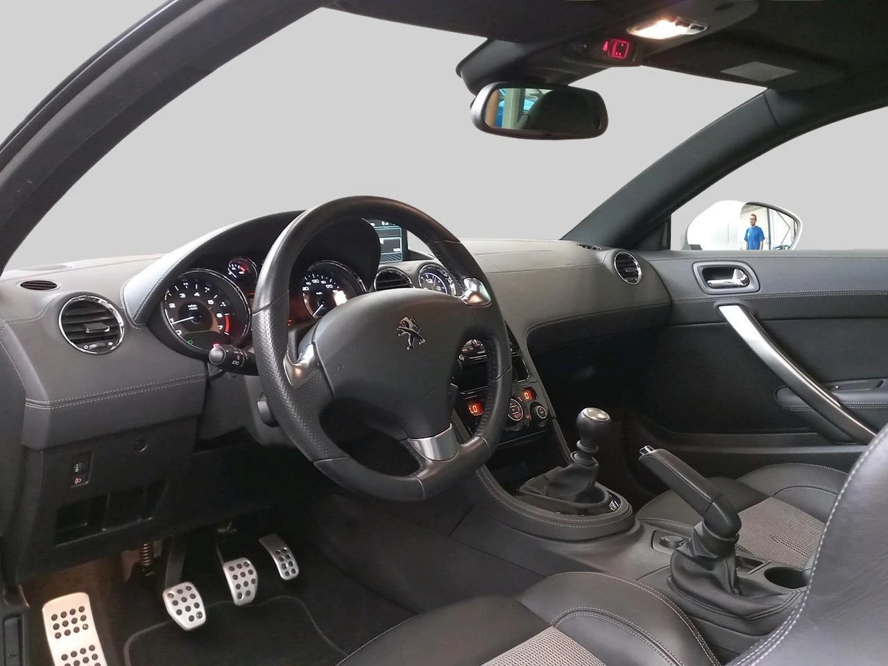 Peugeot-RCZ-image-8