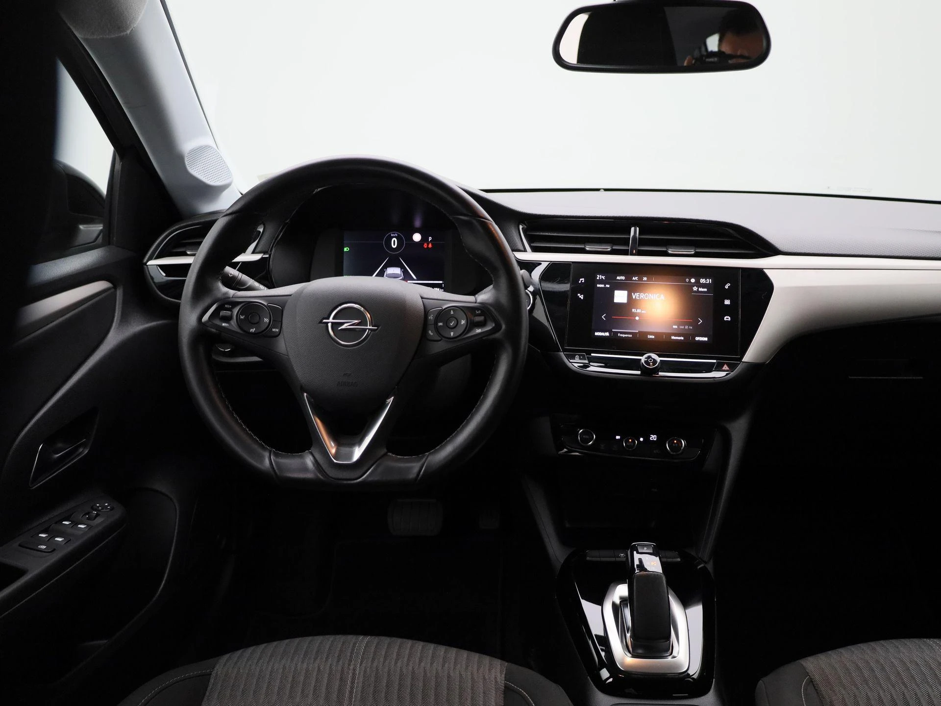 Opel-Corsa-e-image-6