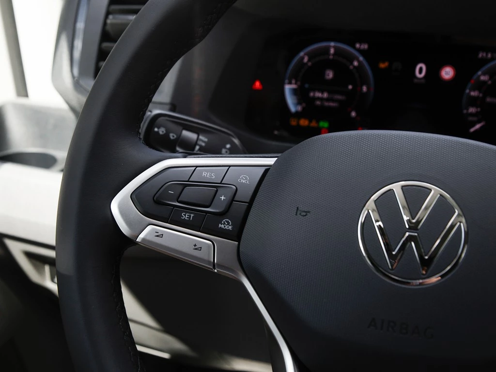 Volkswagen Crafter 35 mittellang Hochdach FWD