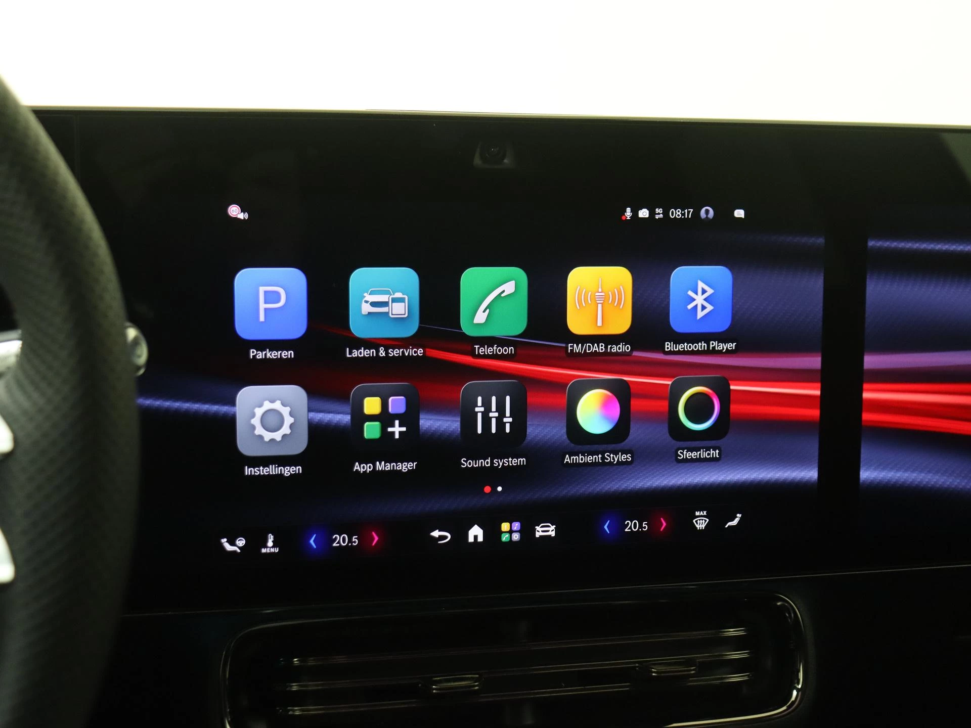 Mercedes-Benz-CLA-image-17