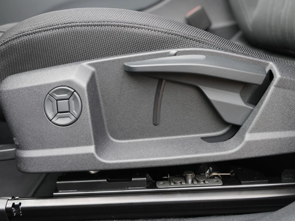 Audi-Q3-image-7