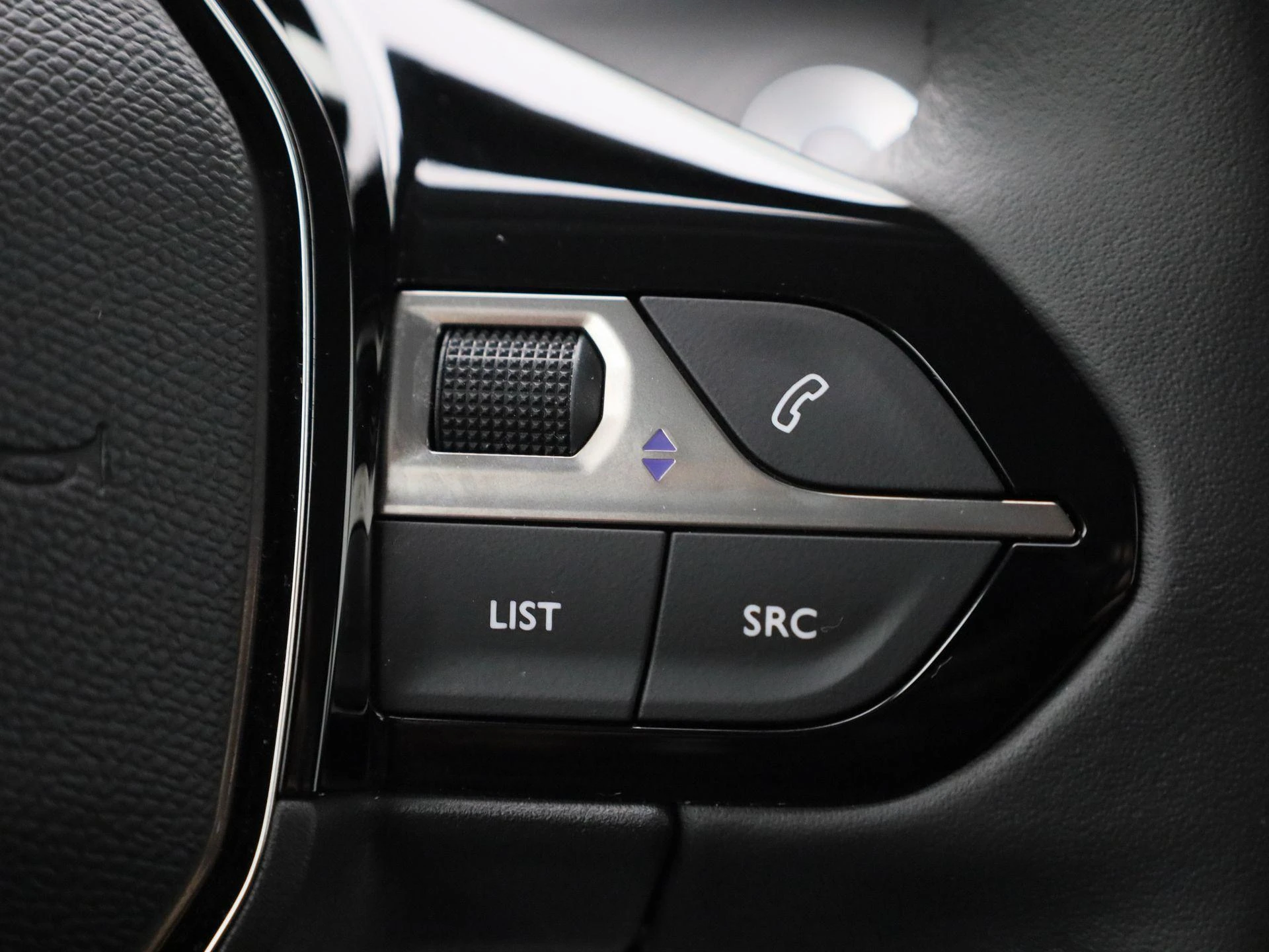 Peugeot e-208 EV Active Pack 50 kWh