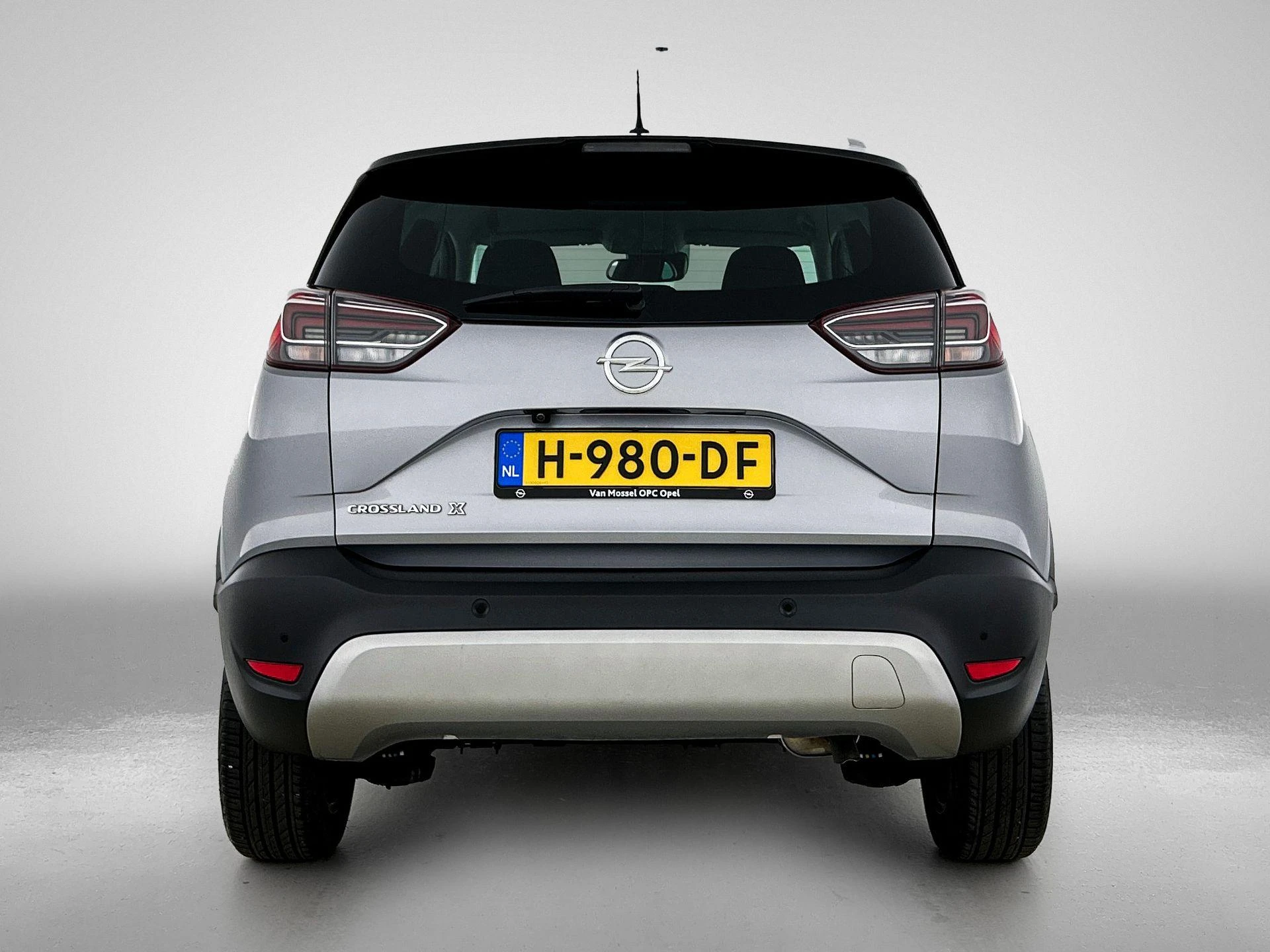 Opel-Crossland X-image-2
