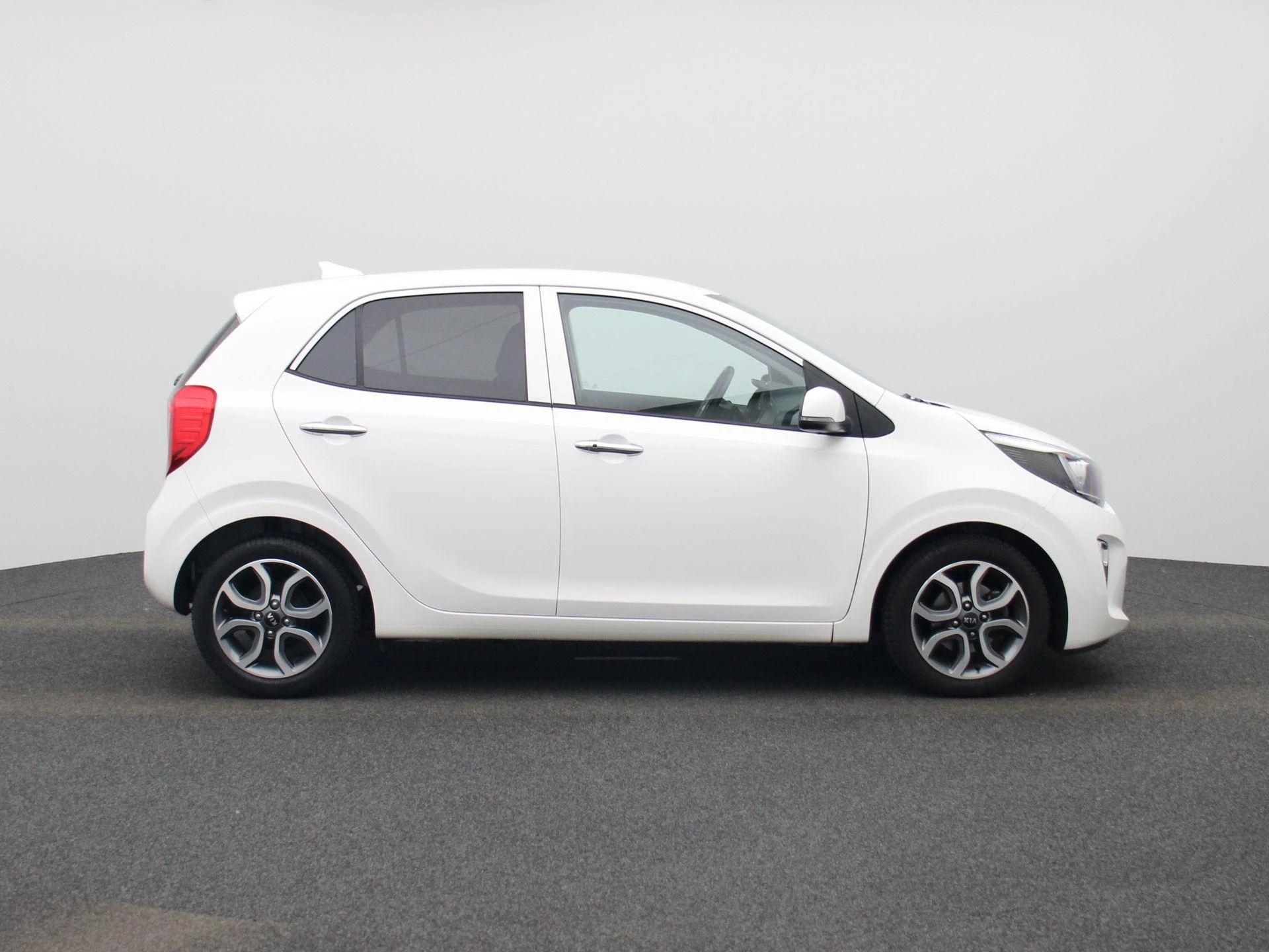 Kia-Picanto-image-6