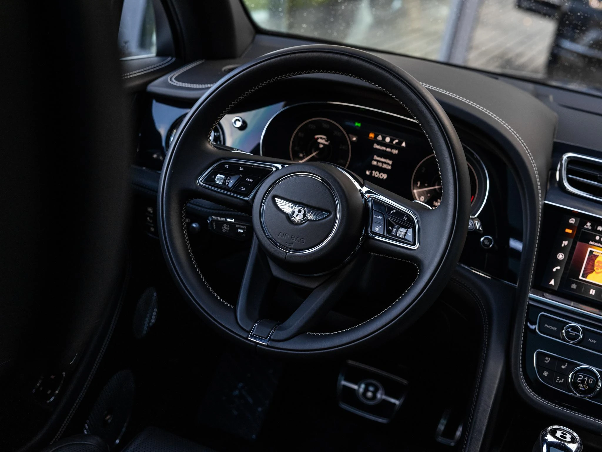 Bentley-Bentayga-image-68
